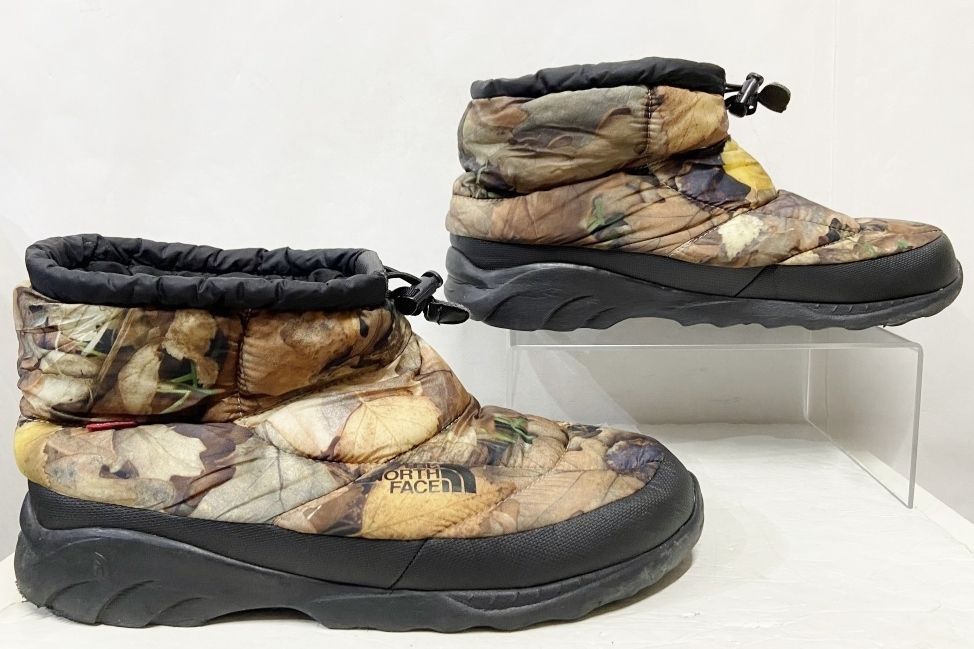 supreme north face コラボ ブーツ Supreme x TNF The North Face Leaves Nuptse Bootie Orange Box Logo