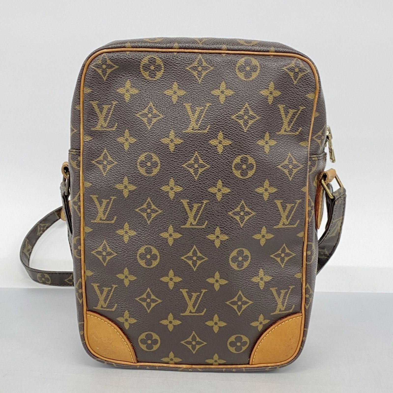 正規品 ルイヴィトン ダヌーブMM ショルダーバッグ モノグラム M45264 ルイ・ヴィトン(Louis Vuitton) ルイ・ヴィトン ショルダー