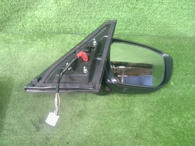 セレナ DBA-C27 右 ドア サイド ミラー S 8人 MR20DD QAB 96301-5TA0A