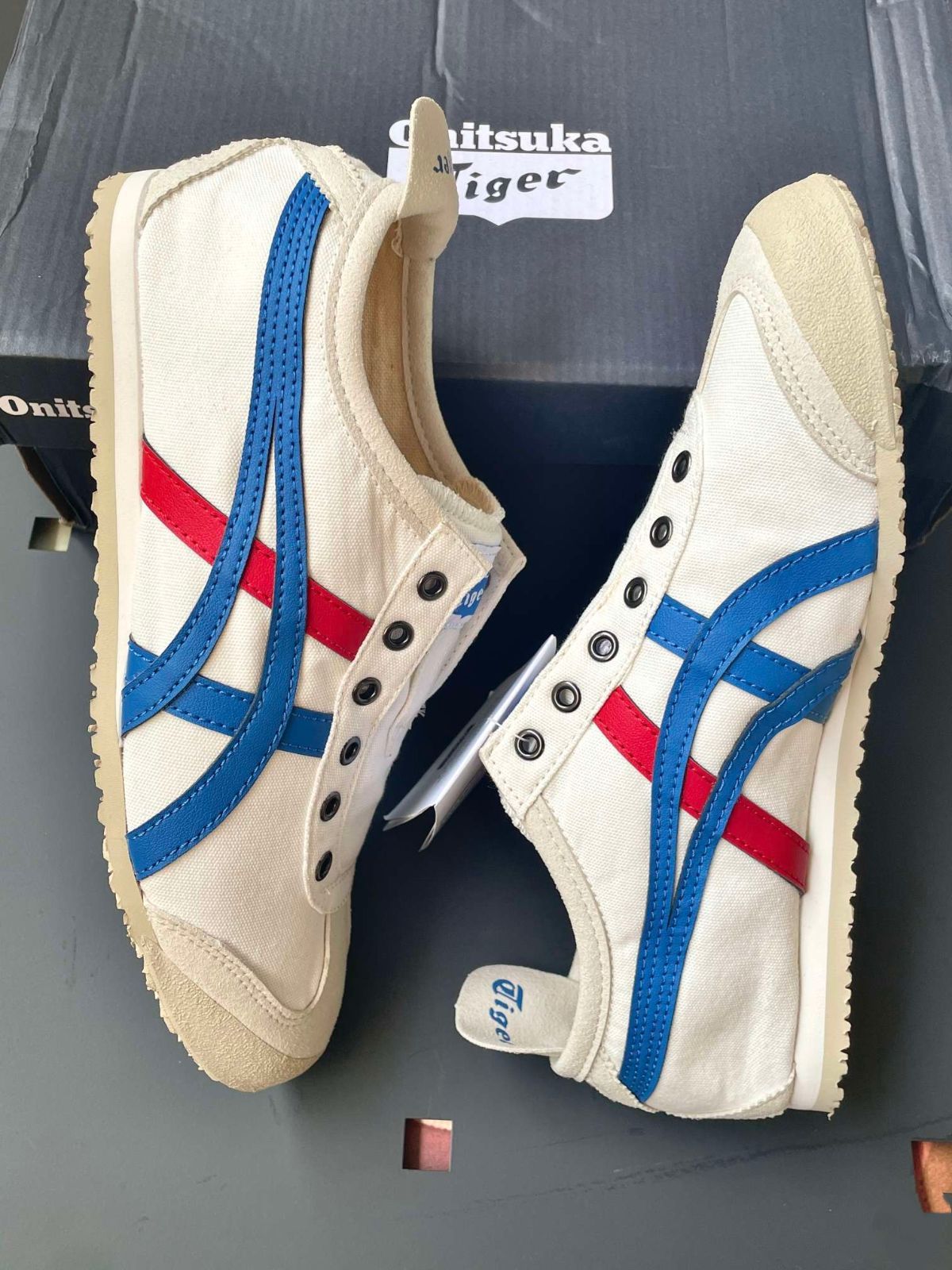 新品未使用Onitsuka TigerオニツカタイガーMEXICO 66 MEXICO 66