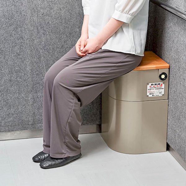 エレベーター用防災チェアー 沖縄離島販売不可