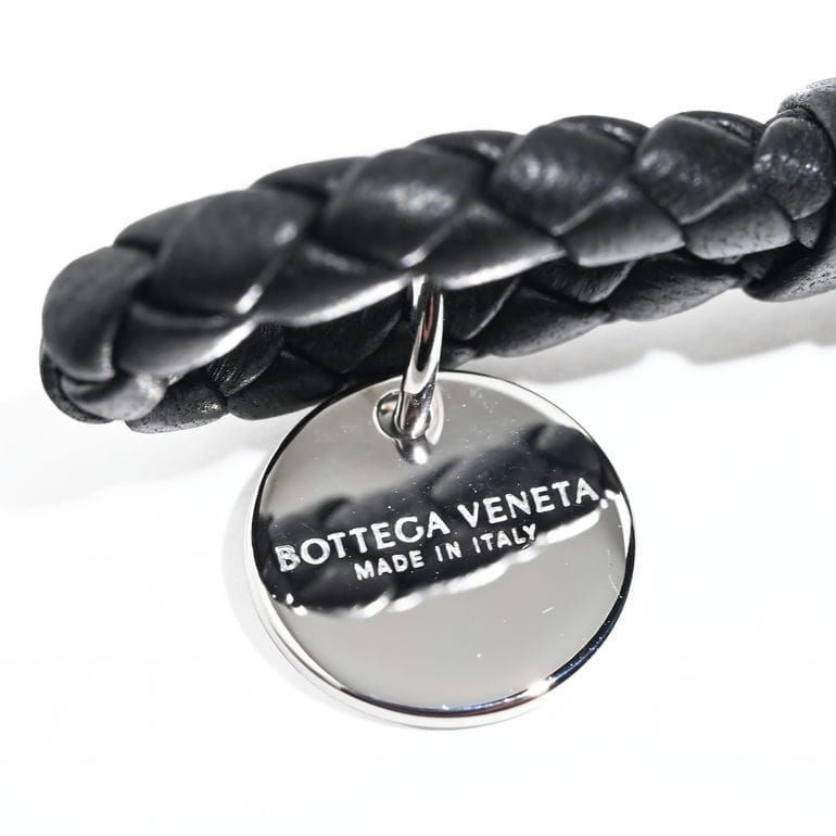 新品 ボッテガヴェネタ BOTTEGA VENETA ブレスレット Mサイズ 新品 ボッテガヴェネタ BOTTEGA VENETA ブレスレット Mサイズ