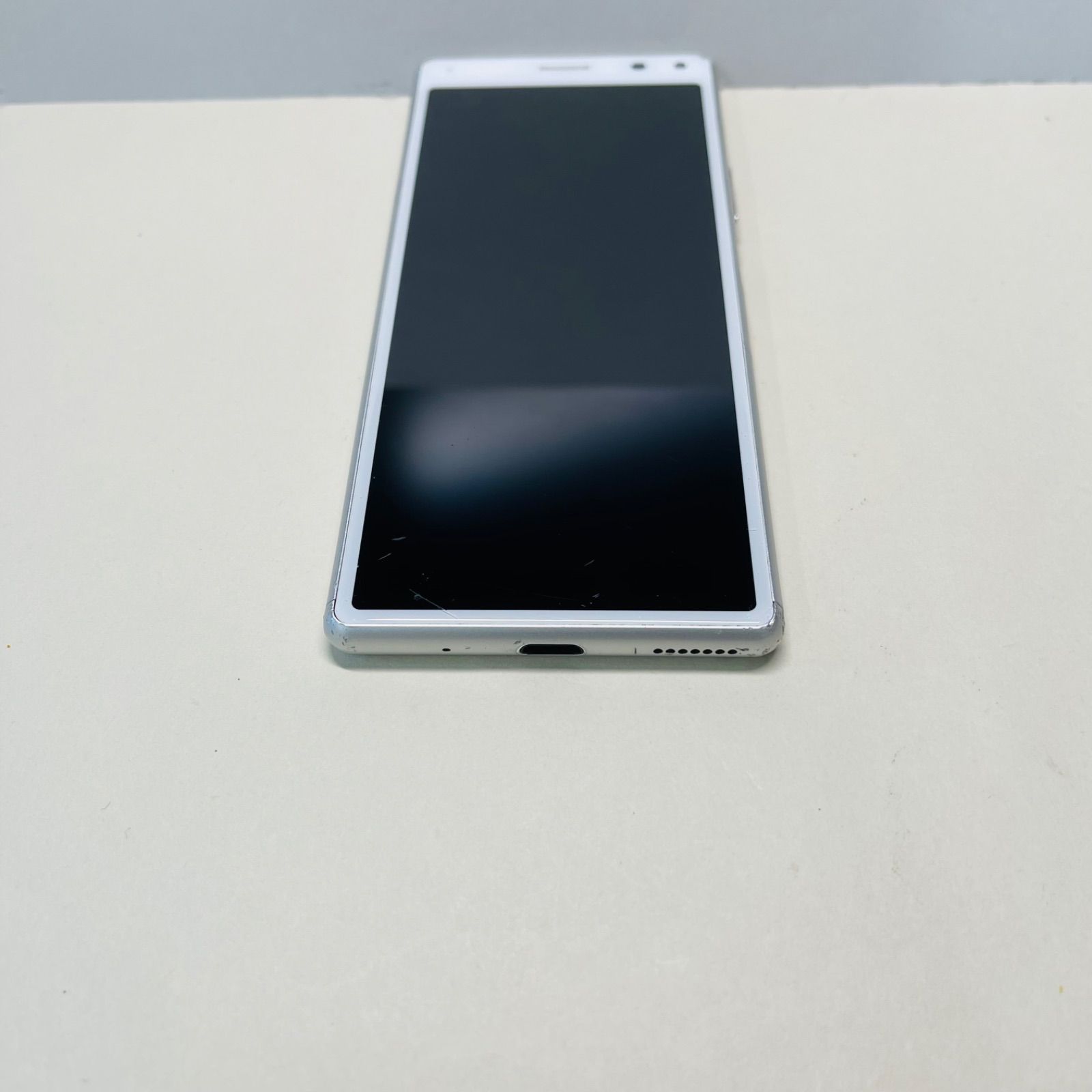 Sony Xperia 8 SOV42 SIMフリー6450 - メルカリ Sony Xperia 8 SOV42 SIMフリー6450 - メルカリ
