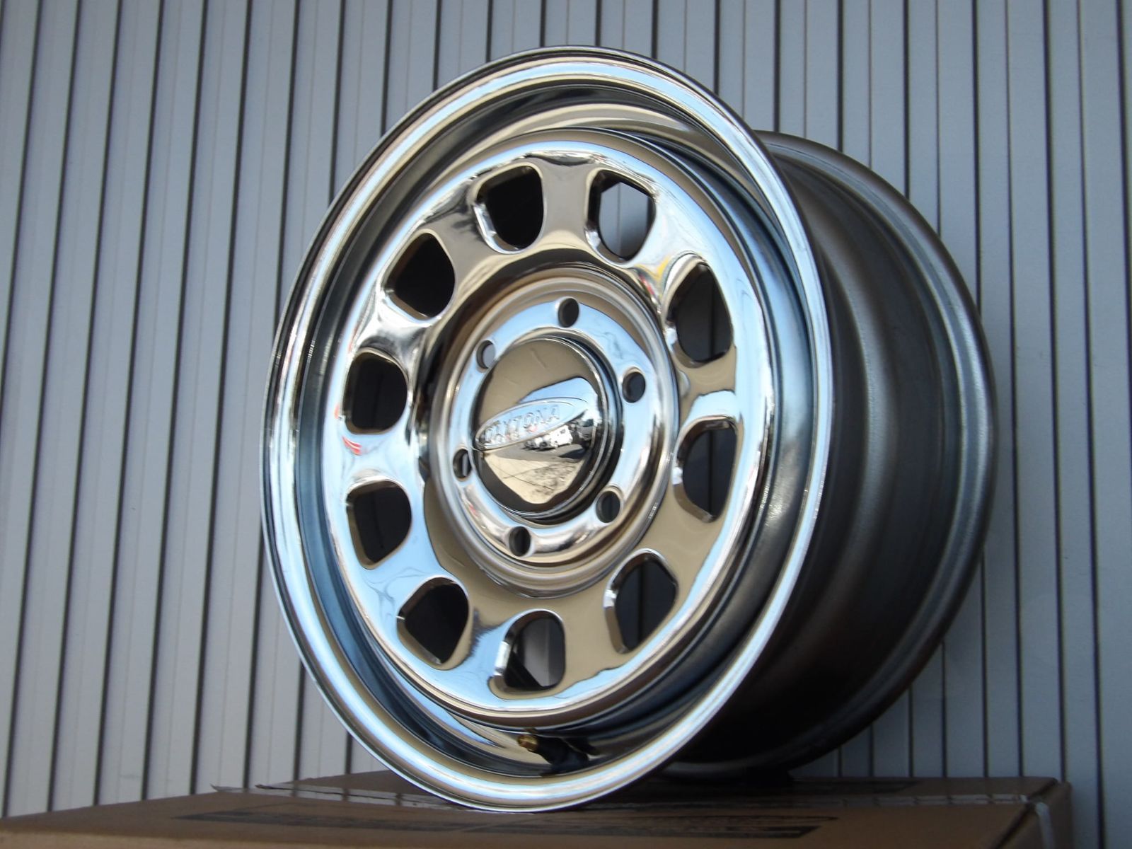 １６インチ４本SET VR2E26