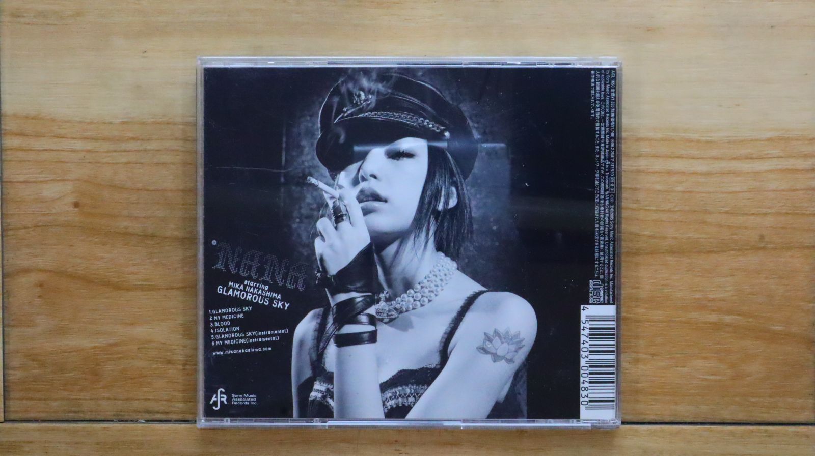 国内盤CD☆中島美嘉/Mika Nakashima□ GLAMOROUS SKY 【AICL1650