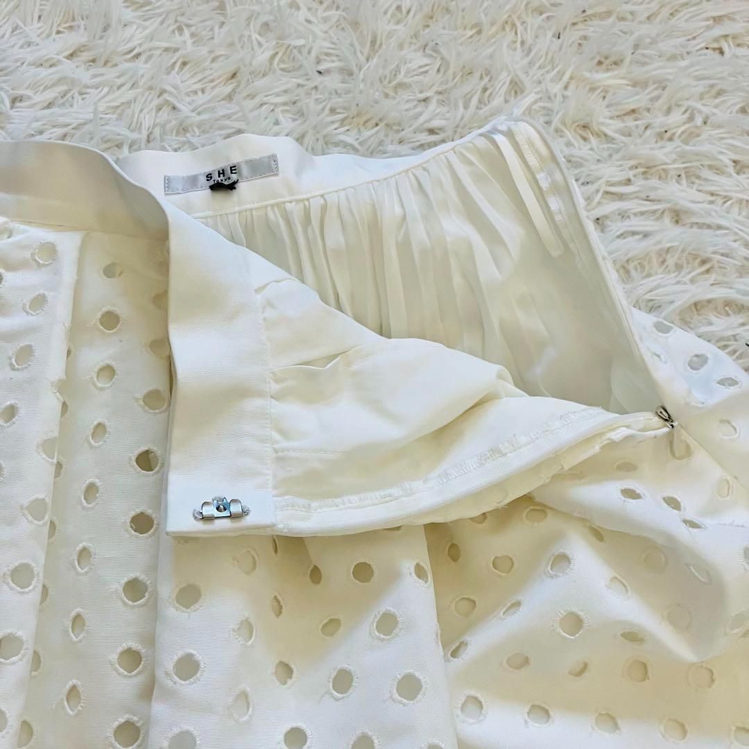 SHE Tokyo シートーキョー Audrey dot white34 - レディース