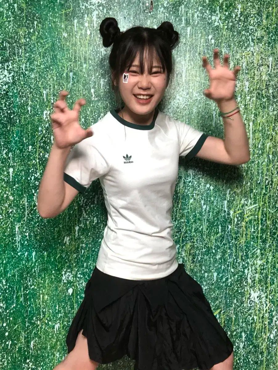 adidas アディダス 必須アイテム スパイク ビックロゴ リンガーティー 半袖 S