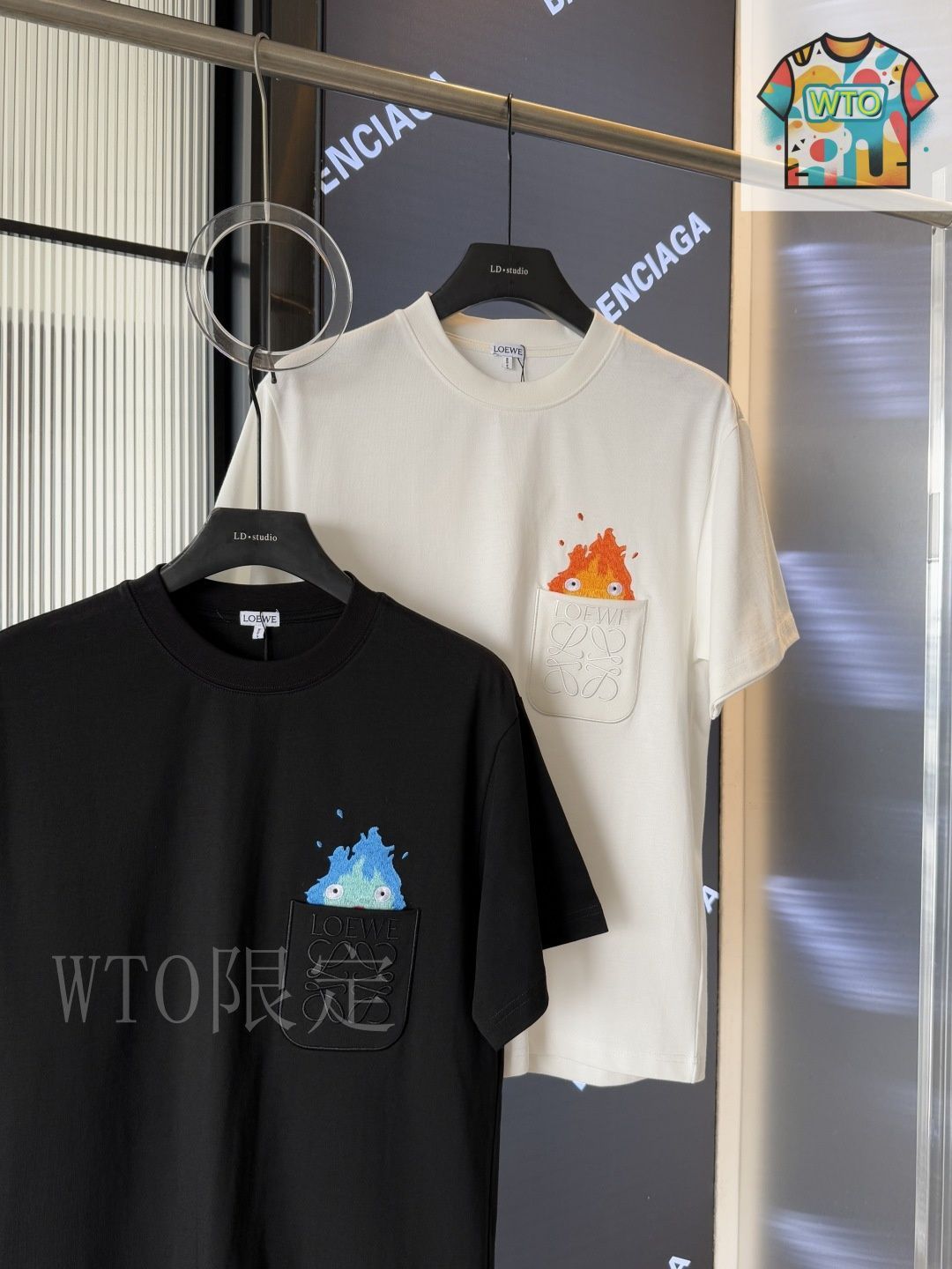 【LOEWE x ハウルの動く城】ソフィーTシャツ Sサイズ LOEWE x ハウルの動く城】ソフィーTシャツ Sサイズ