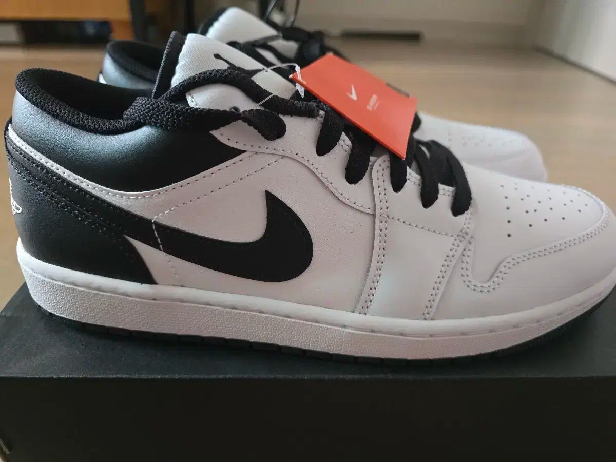 0 LOW JORDAN AIR ロー ジョーダン エア ナイキ WMNS ホワイト エアジョーダン | BRAND SE - グレー-ホワイト