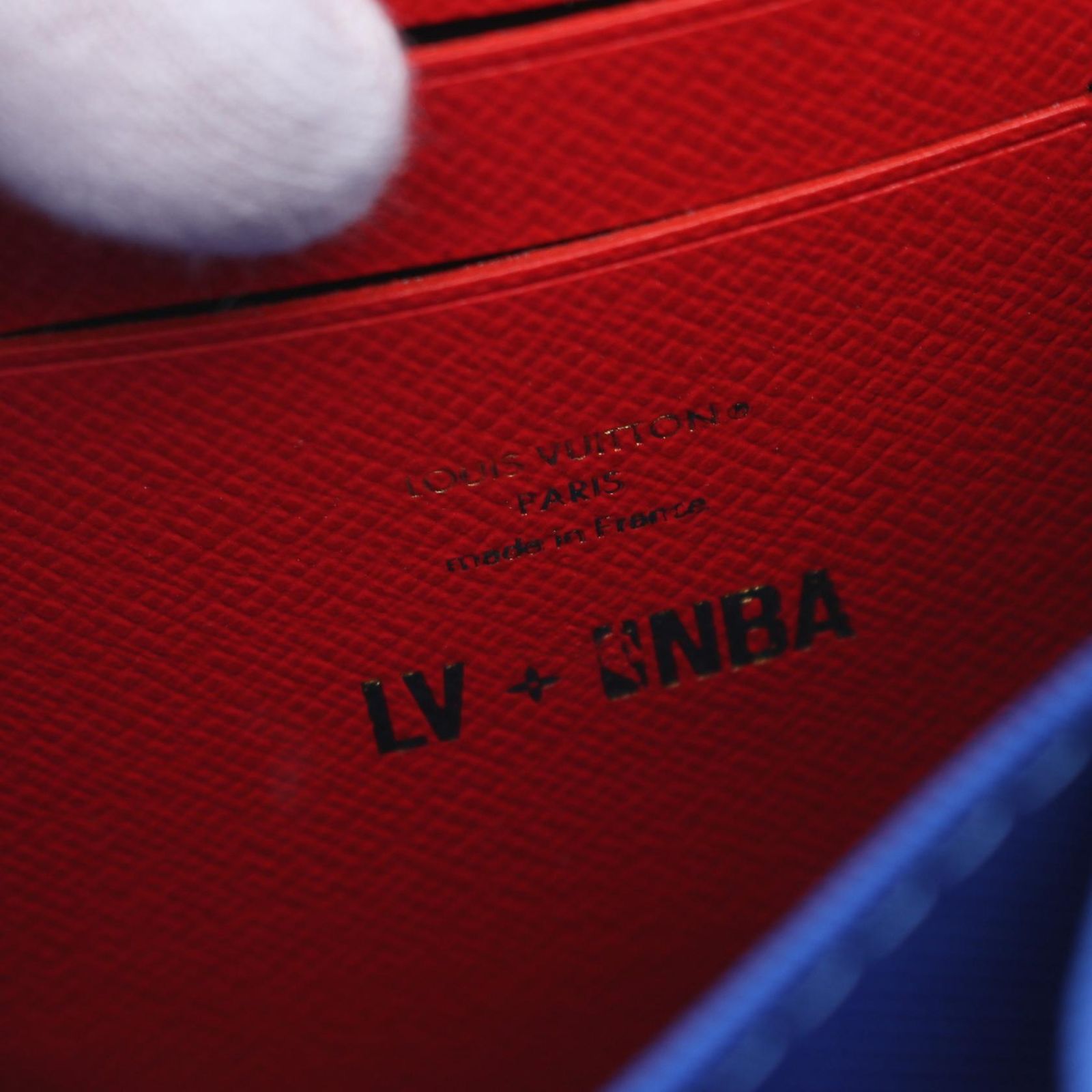 ルイ・ヴィトン LOUIS VUITTON ショルダーバッグ LV × NBA ソフト 