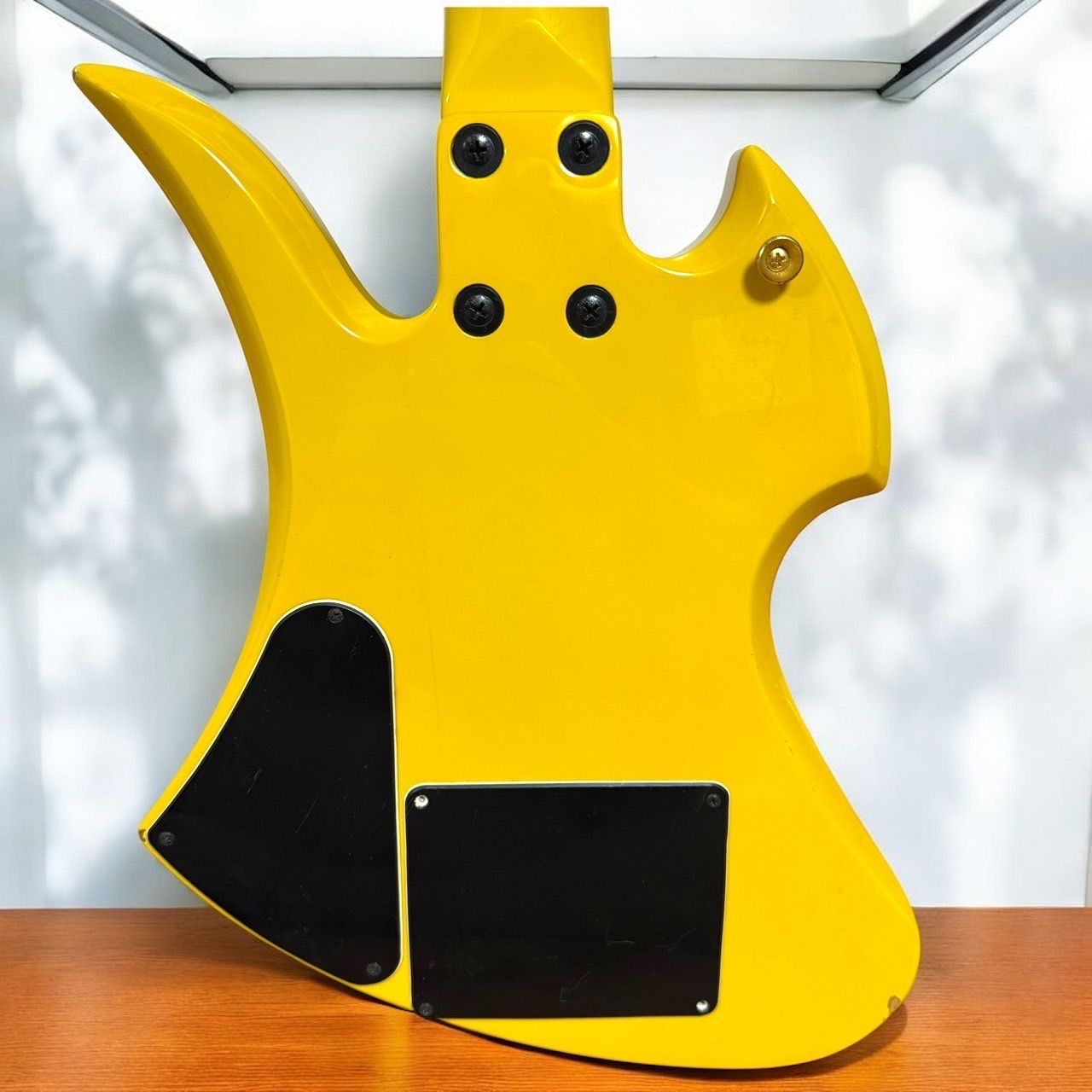 Burny MG-Jr イエローハート YH-JR hide フェルナンデス Burny GREEN HEART Jr.｜YELLOW HEARTの姉妹機がスピーカー内蔵