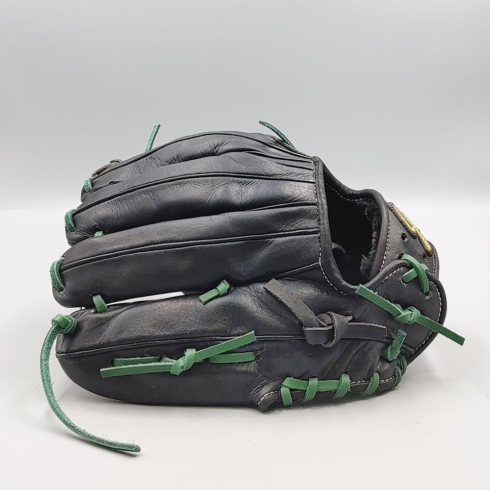 デザインリメイク済み】 スラッガー 軟式グローブ / 内野手用