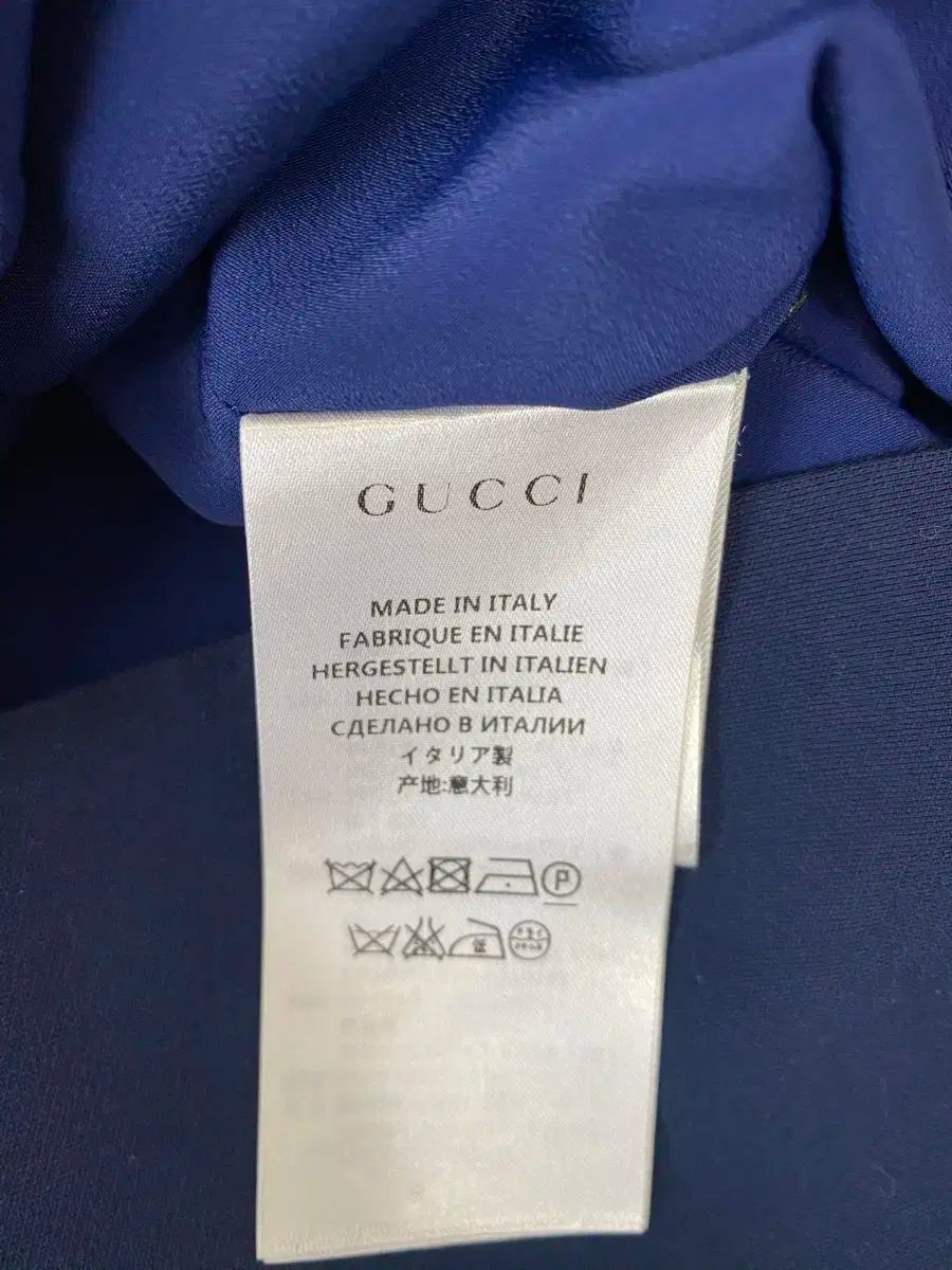 GUCCI グッチ