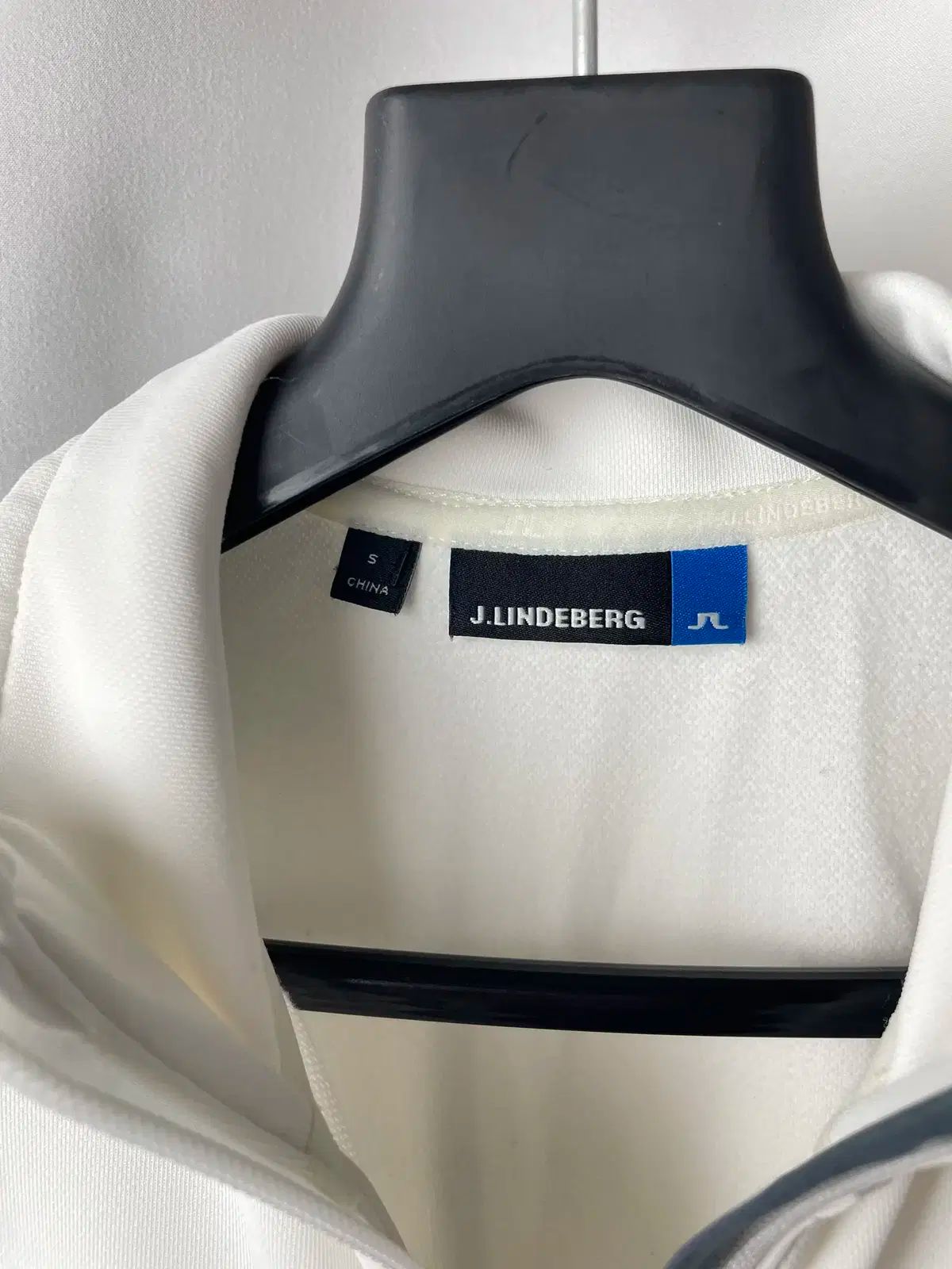 S J.LINDEBERG