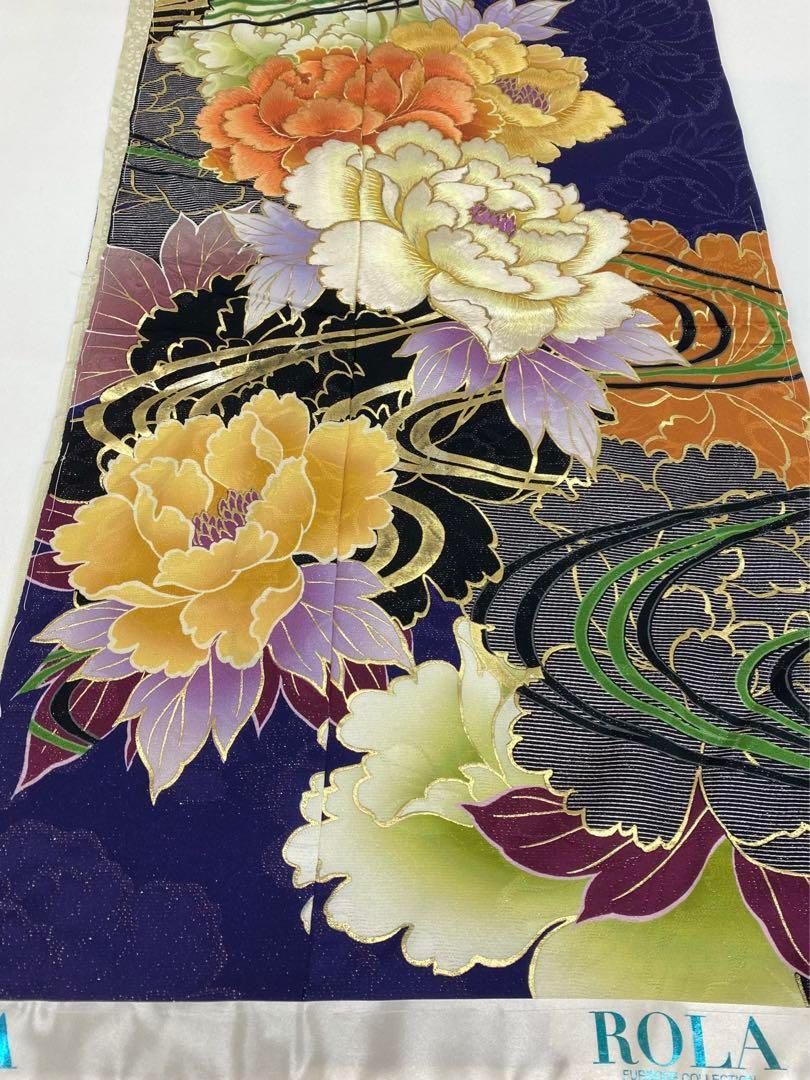 振袖 RORA 仮絵羽 銀通し 刺繍 金彩 大輪 正絹 未仕立て品 八掛付き