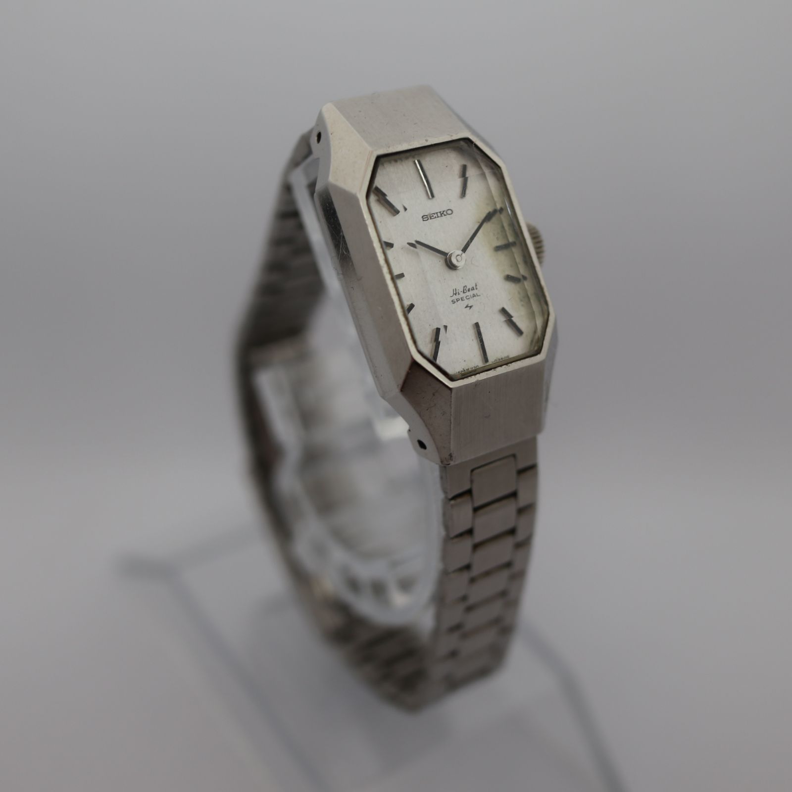 稼動品　SEIKO セイコー　ソーラー　手巻き　腕時計　カットガラスkkの時計