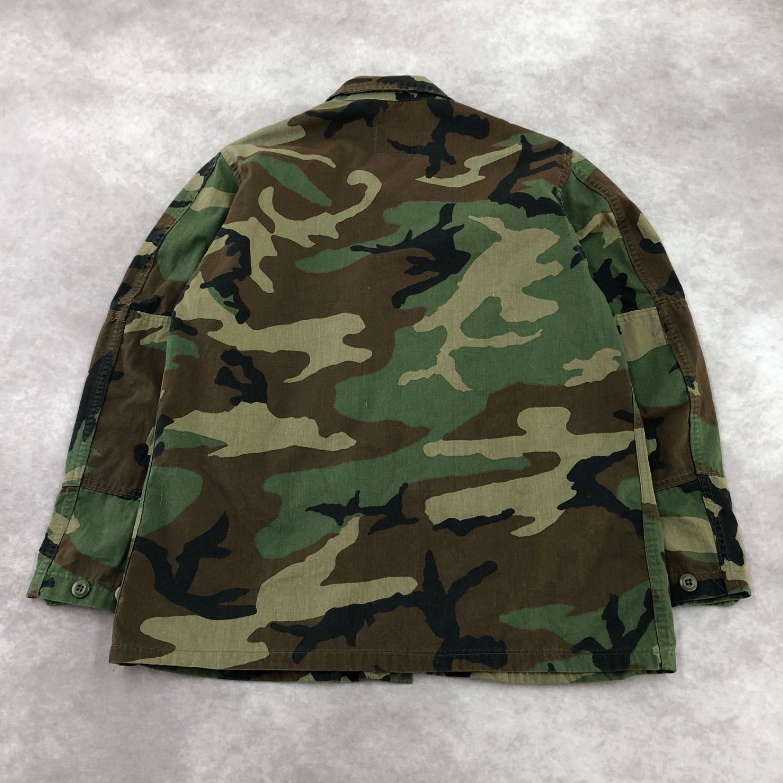 ミリタリージャケット 迷彩 ［米軍実物］ 米軍実物 アメリカ軍 U.S.ARMY 1981年製 80s カモフラ 迷彩柄