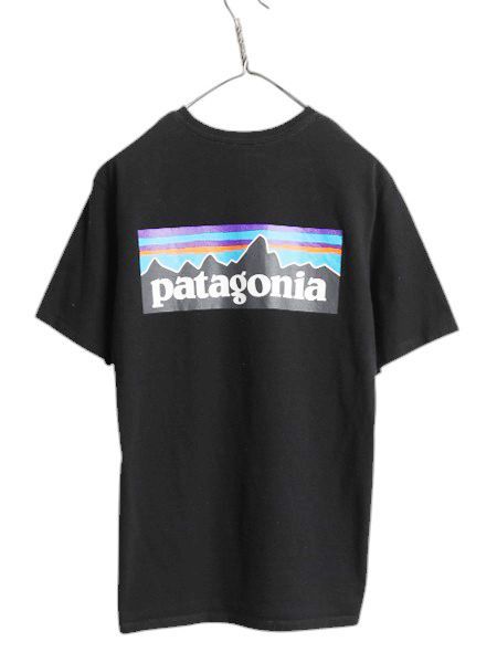 【お得なクーポン配布中!】 パタゴニア 両面 プリント 半袖 Tシャツ メンズ S / 23年製 アウトドア P6 バックプリント ボックスロゴ クルーネック カットソー ブラック