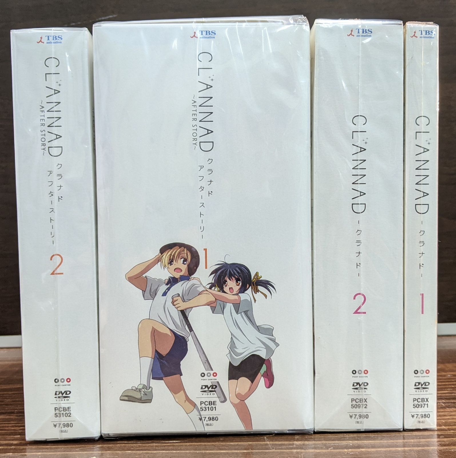 【中古品(未開封)】初回限定版セット(特典付)　クラナド　CLANNAD(DVD)1巻2巻　クラナド　アフターストーリー　CLANNAD　AFTER　 STORY(DVD)1巻2巻