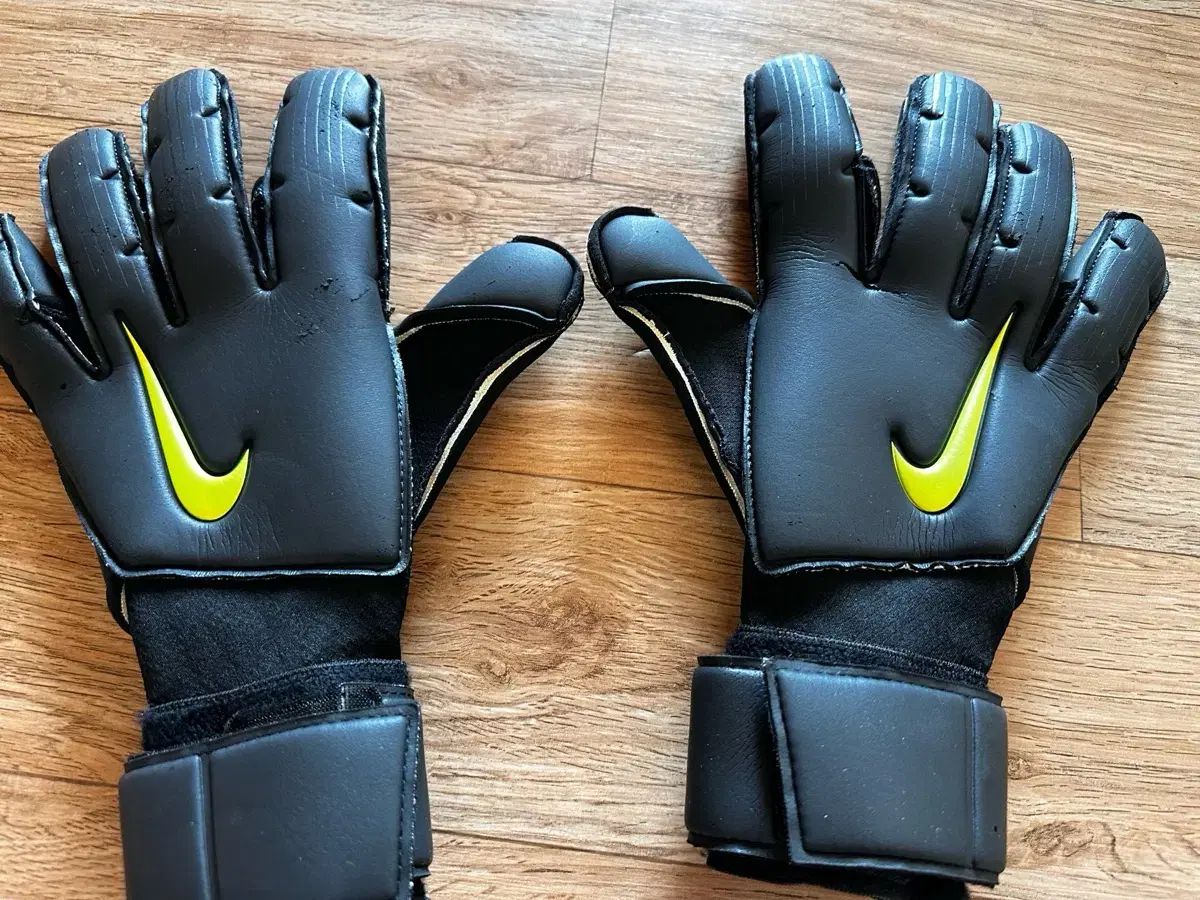 ナイキ GK ヴェイパーグリップ3 NIKE ヴェイパー キーパーグローブ 
