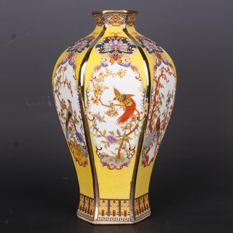 清乾隆琺瑯彩蒔金花鳥六方梅瓶 景徳鎮 陶磁器 装飾品 工芸品