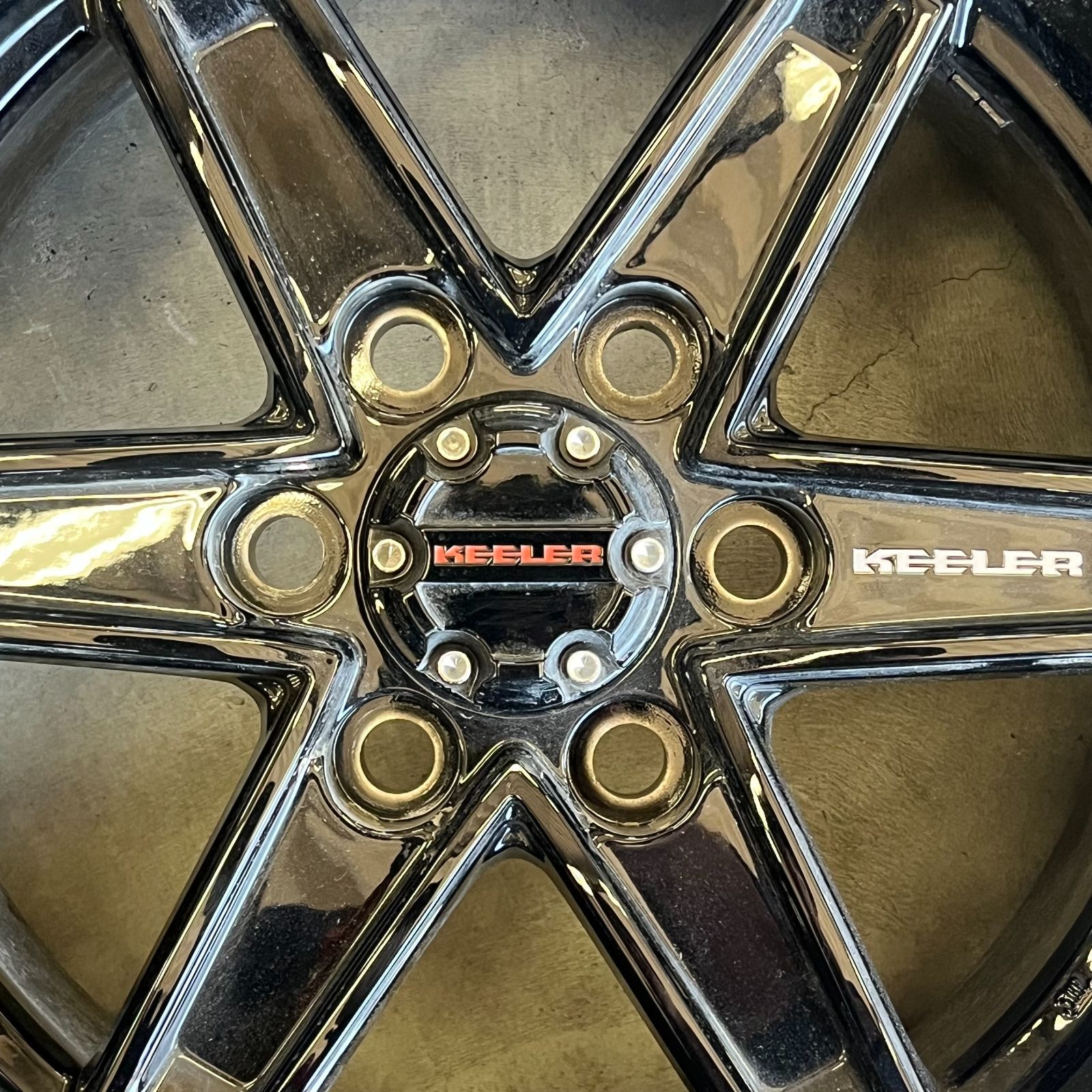 スタッドレスタイヤ アルミホイール