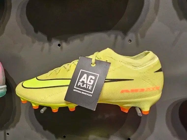 ナイキ マーキュリーエル ヴェイパー 16 プロ