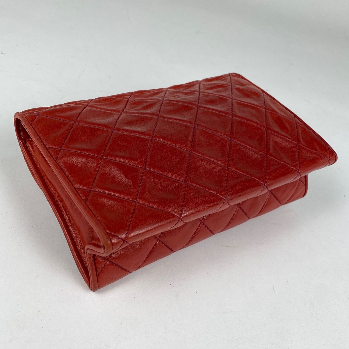 シャネル CHANEL ココマーク クラッチバッグ マトラッセ