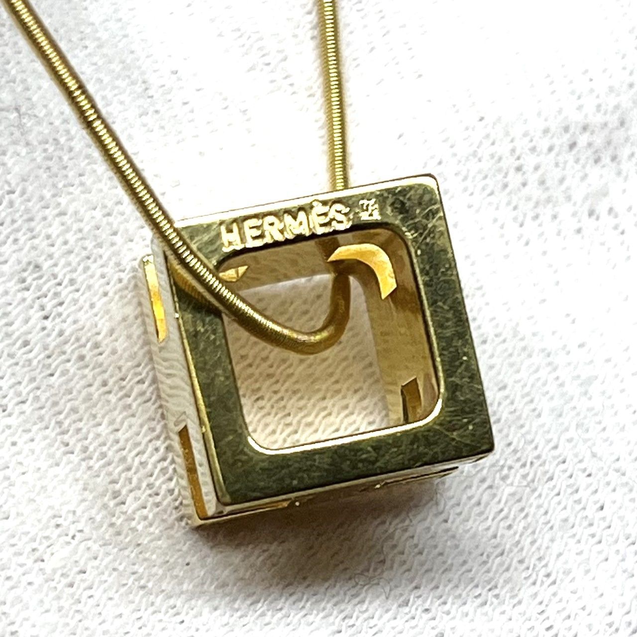 エルメス カージュドアッシュ Hキューブ 143211F ペンダント 