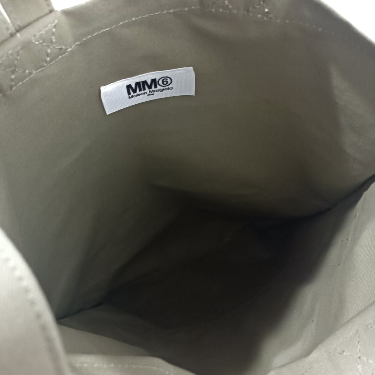 カーキ×ブラウン