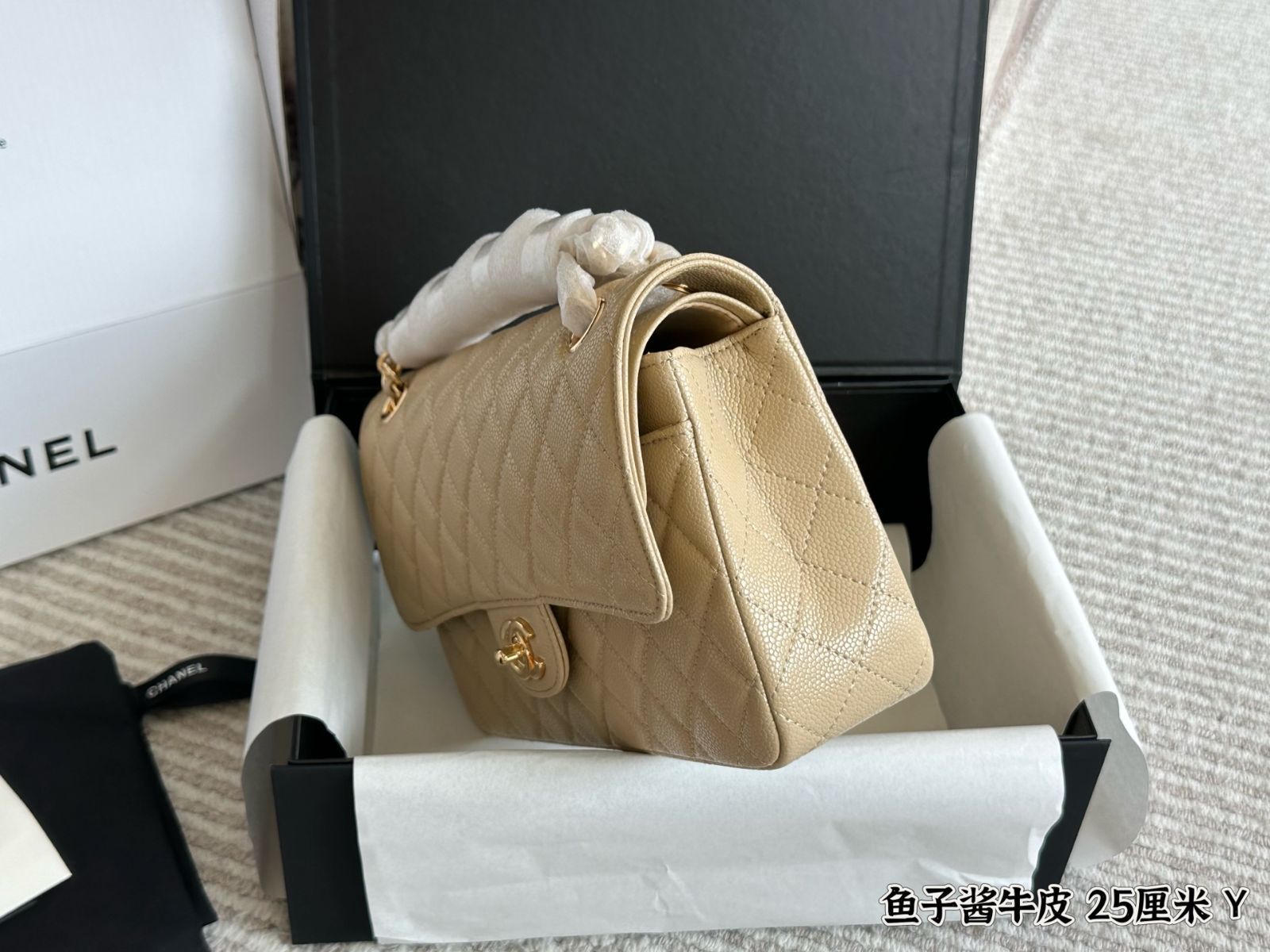 今日特価】Elegant CHANEL エレガントシャネル CF ボール