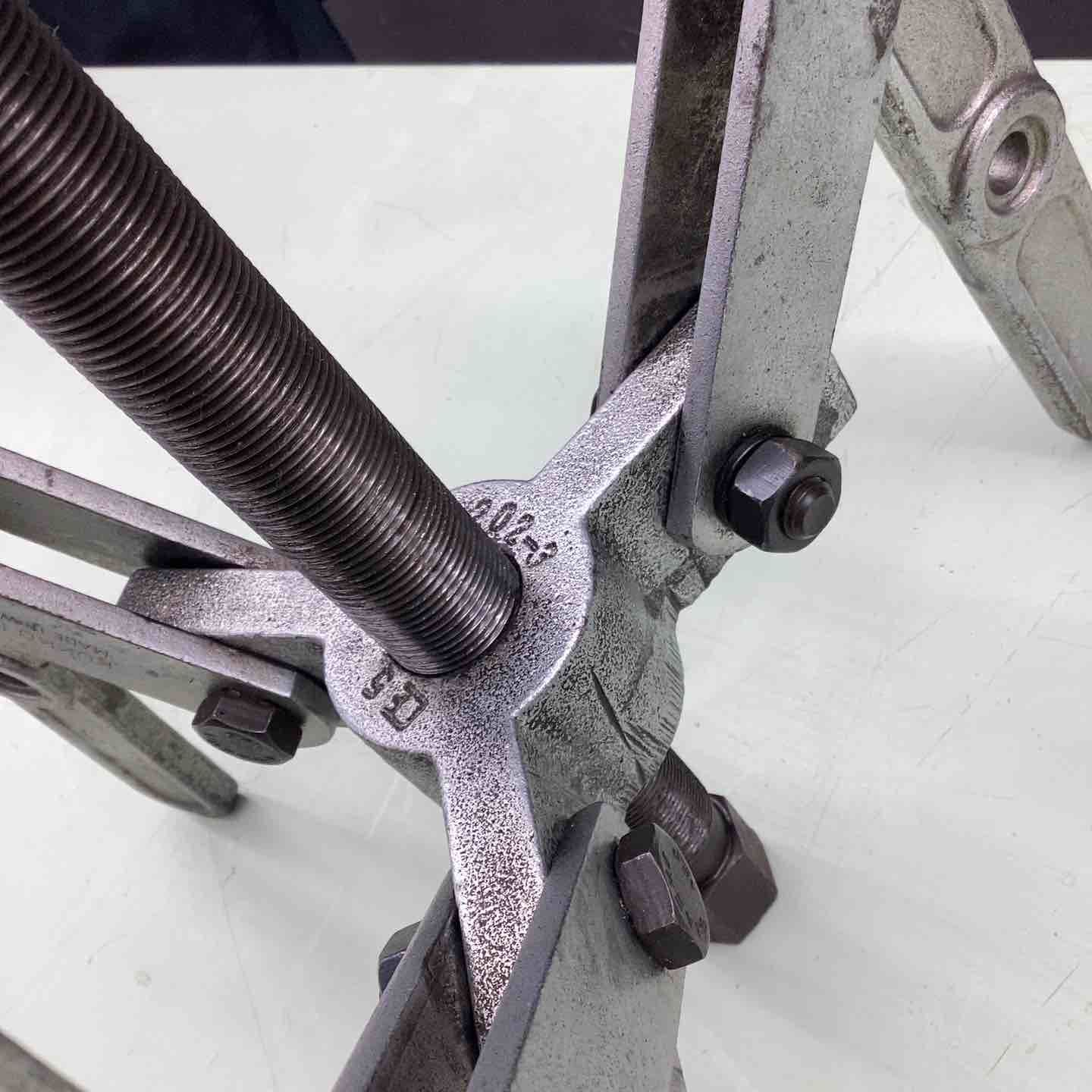 ブルゾン KUKKO アームプーラーNo206-2 ギヤプーラー ３本爪 越谷店 無限の可能性のある