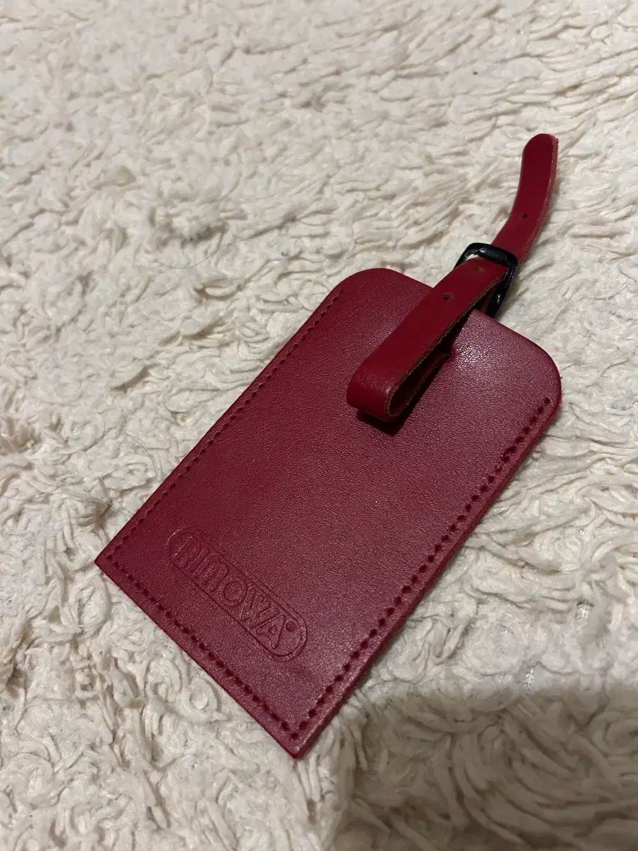 RIMOWA リモワ ラゲッジタグ ネームタグ 赤