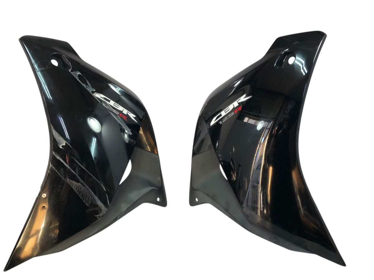 HONDA CBR125R JC50 サイドカウル 左右セット 補修 ＯＨベースにも 2781-M6822