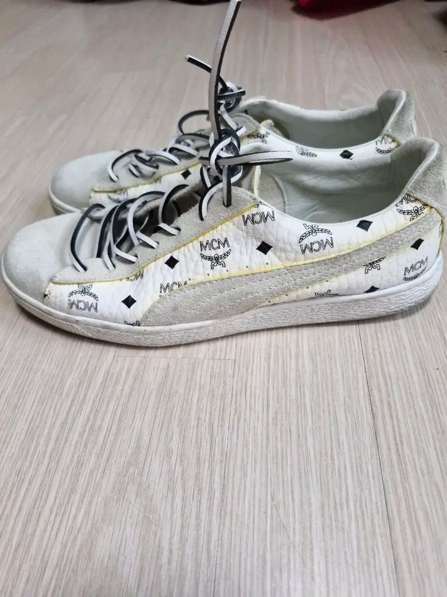 メンズ MCM x PUMA プーマ スウェード スニーカー 白