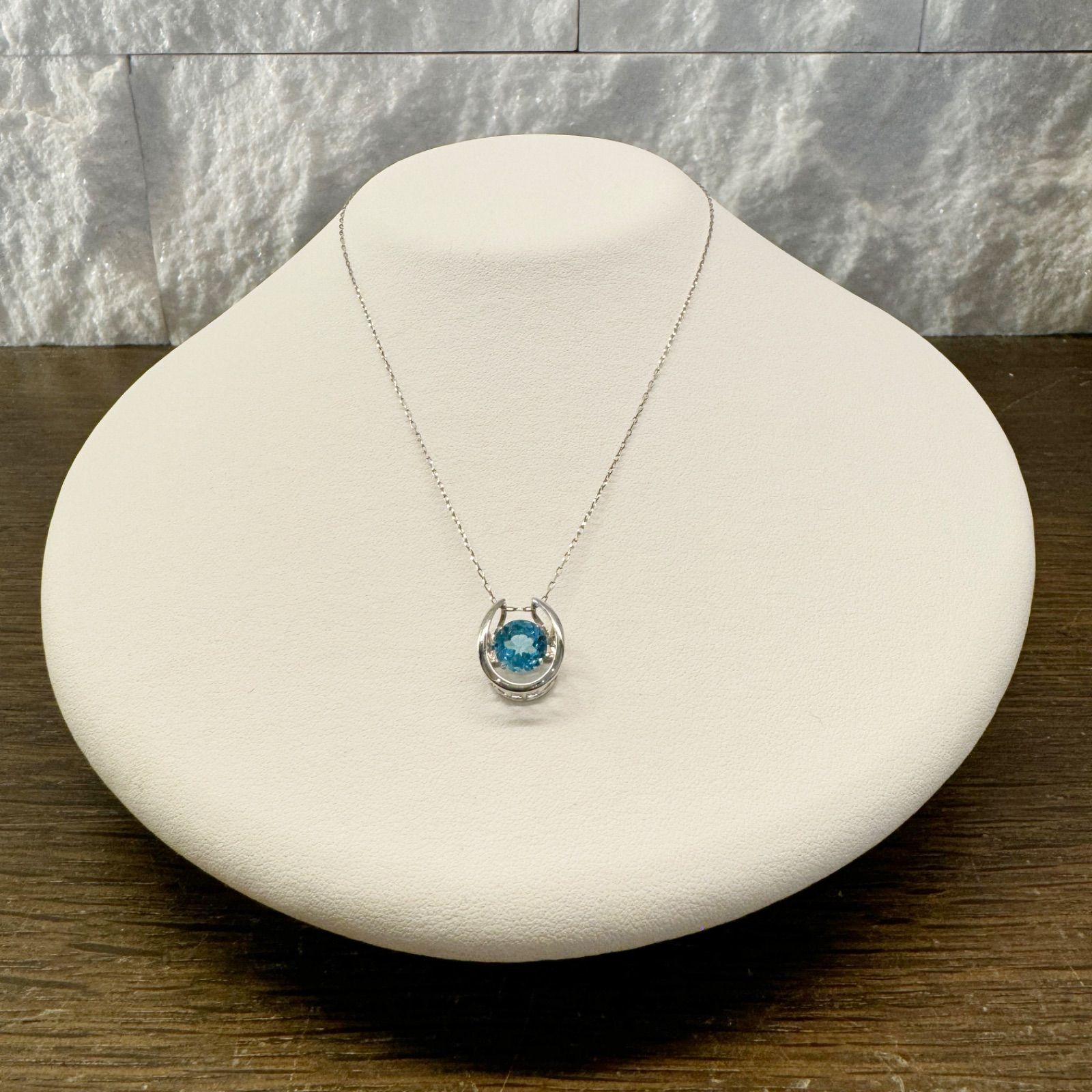 ☆新品☆未使用☆PT900☆プラチナ☆ブルートパーズ☆ダンシング☆大粒  