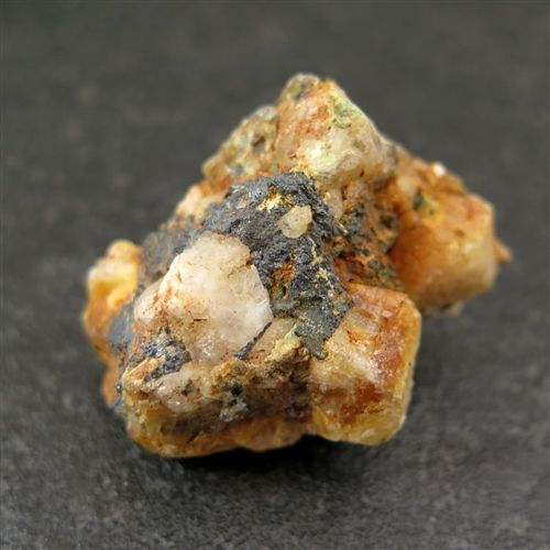 マダガスカル産フェナカイト 原石 - メルカリ