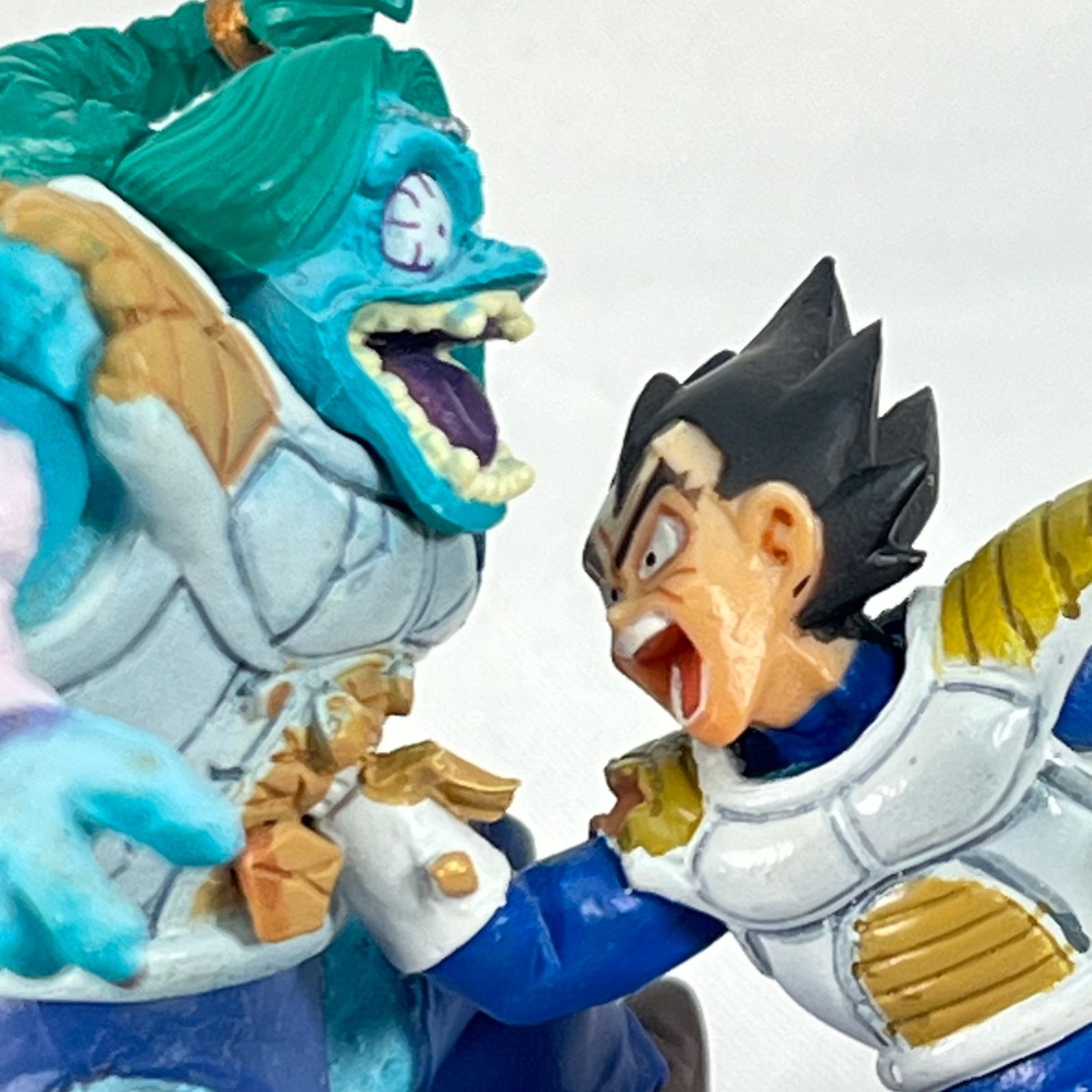 ドラゴンボールカプセル ベジータ vs ザーボン 変身体 中古開封品