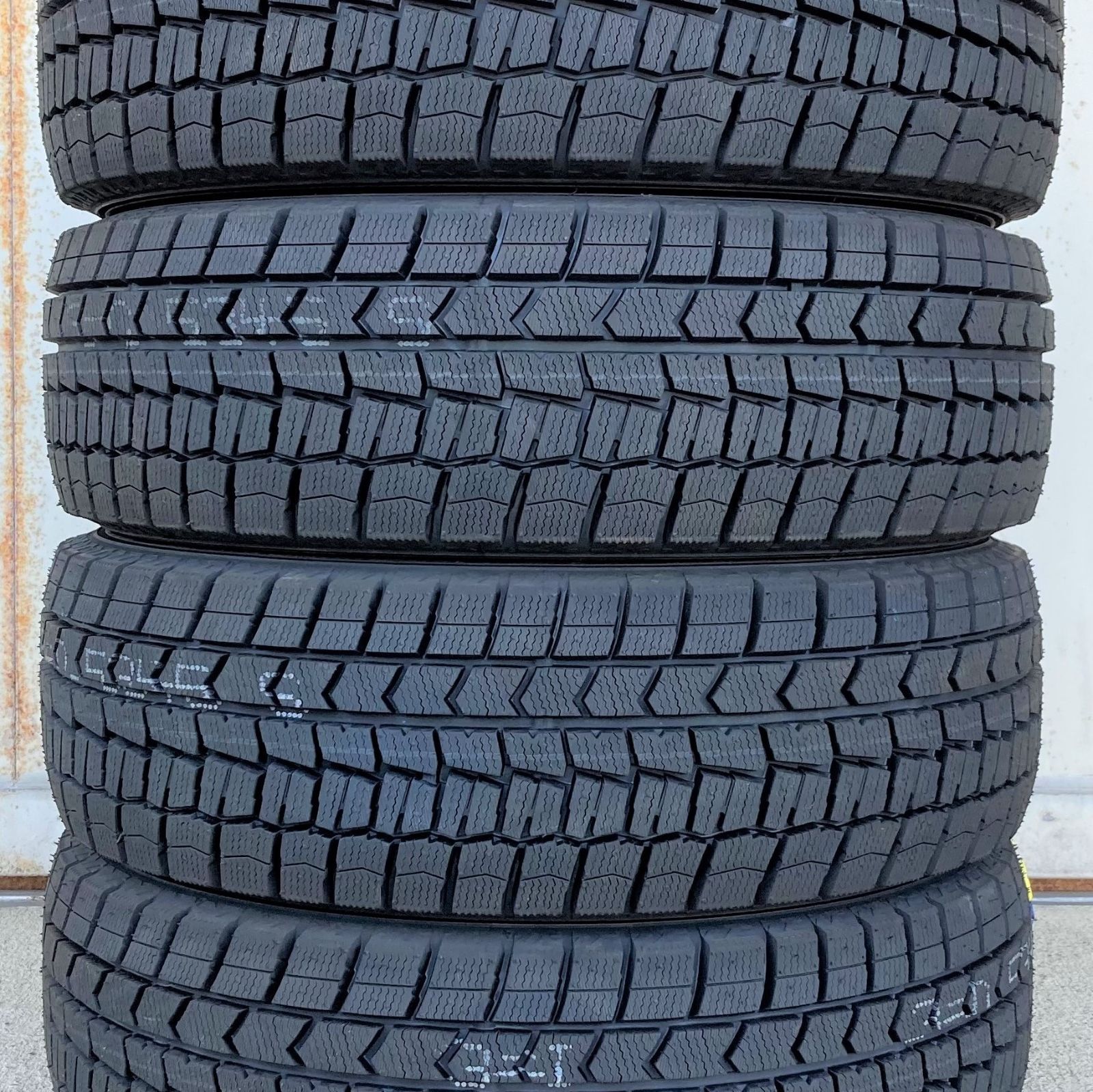 215/55R17 スタッドレス 2本セット 新品 ダンロップ ウィンター