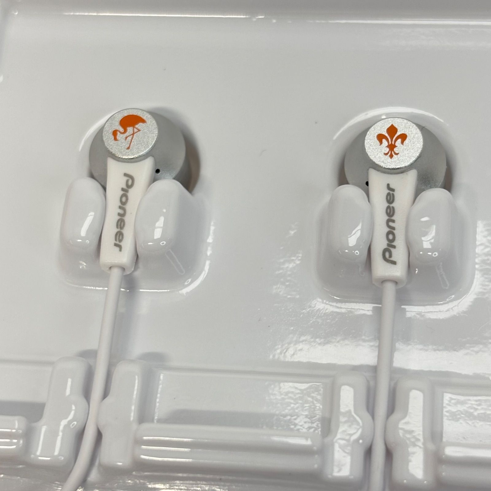 【新品】十王院カケル コラボワイヤレスイヤホン Pioneer製 十王院カケル イメージ ワイヤレスイヤホン - メルカリ