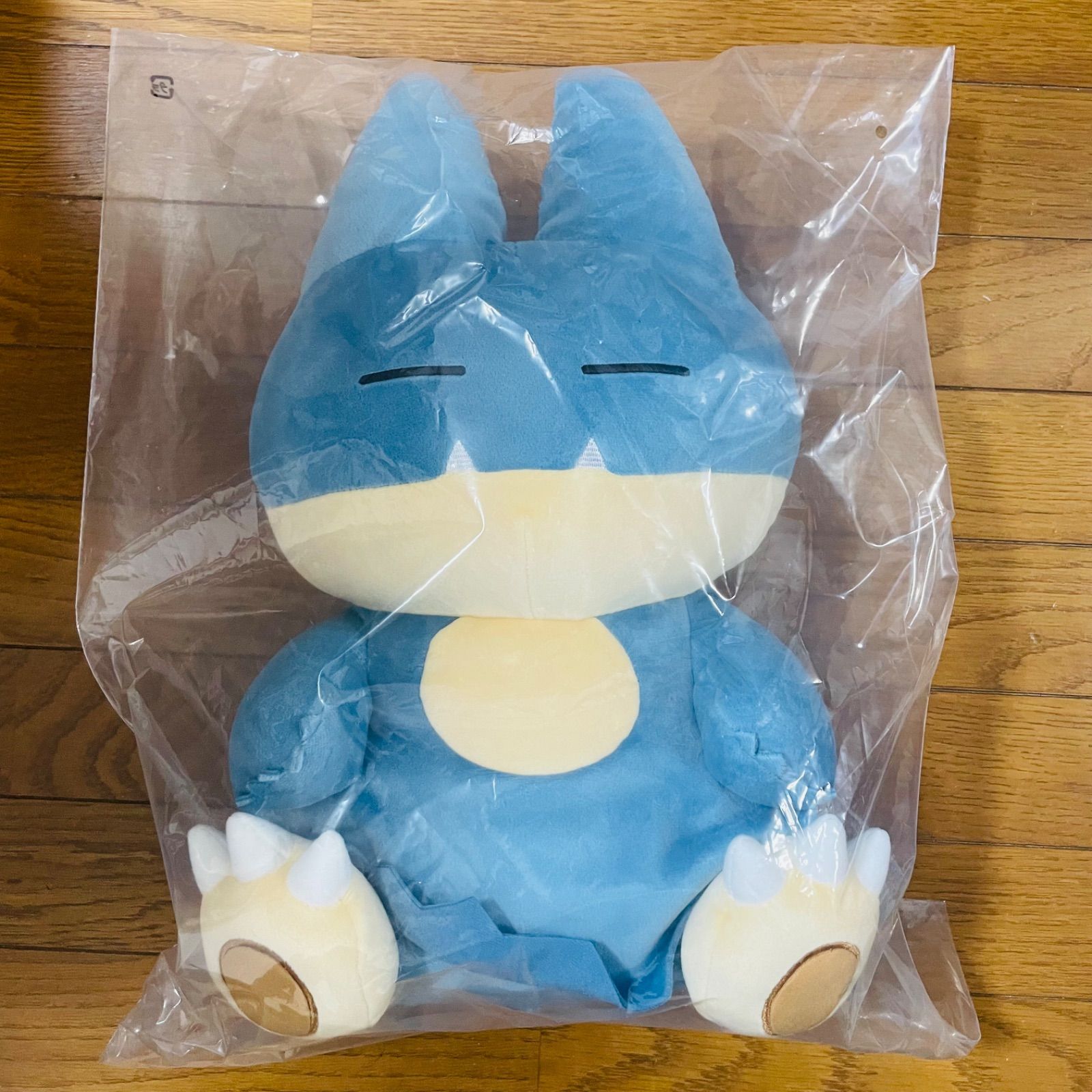 ゴンベ ぽてはぐクッション　三栄貿易 Amazon.co.jp: 三英貿易 ポケットモンスター ぽてはぐクッション