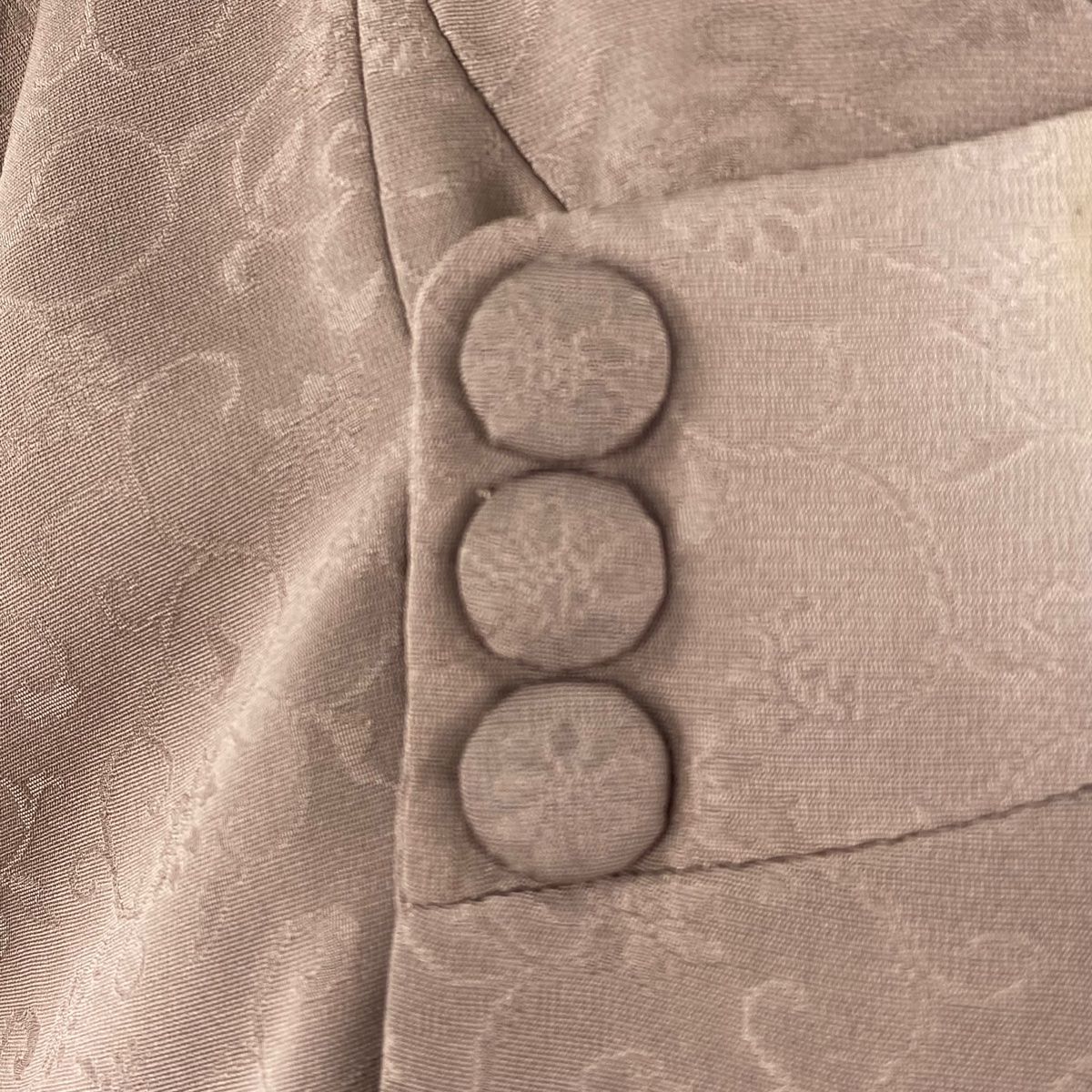 道行 身丈130cm 裄丈67cm M 和装コート 千代田衿 地紋 ぼかし 薄小豆  