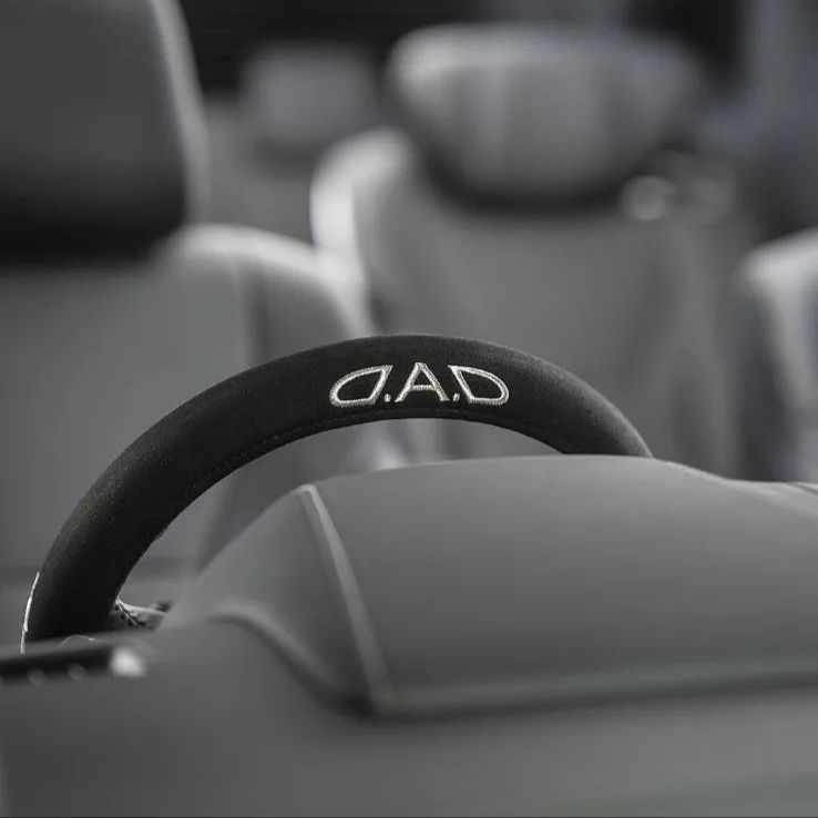 D.A.Dステアリングカバー アラベスクシルバー【Mサイズ】DAD ギャルソン D.A.D 【レビュー特典対象】D.A.D ステアリングカバー