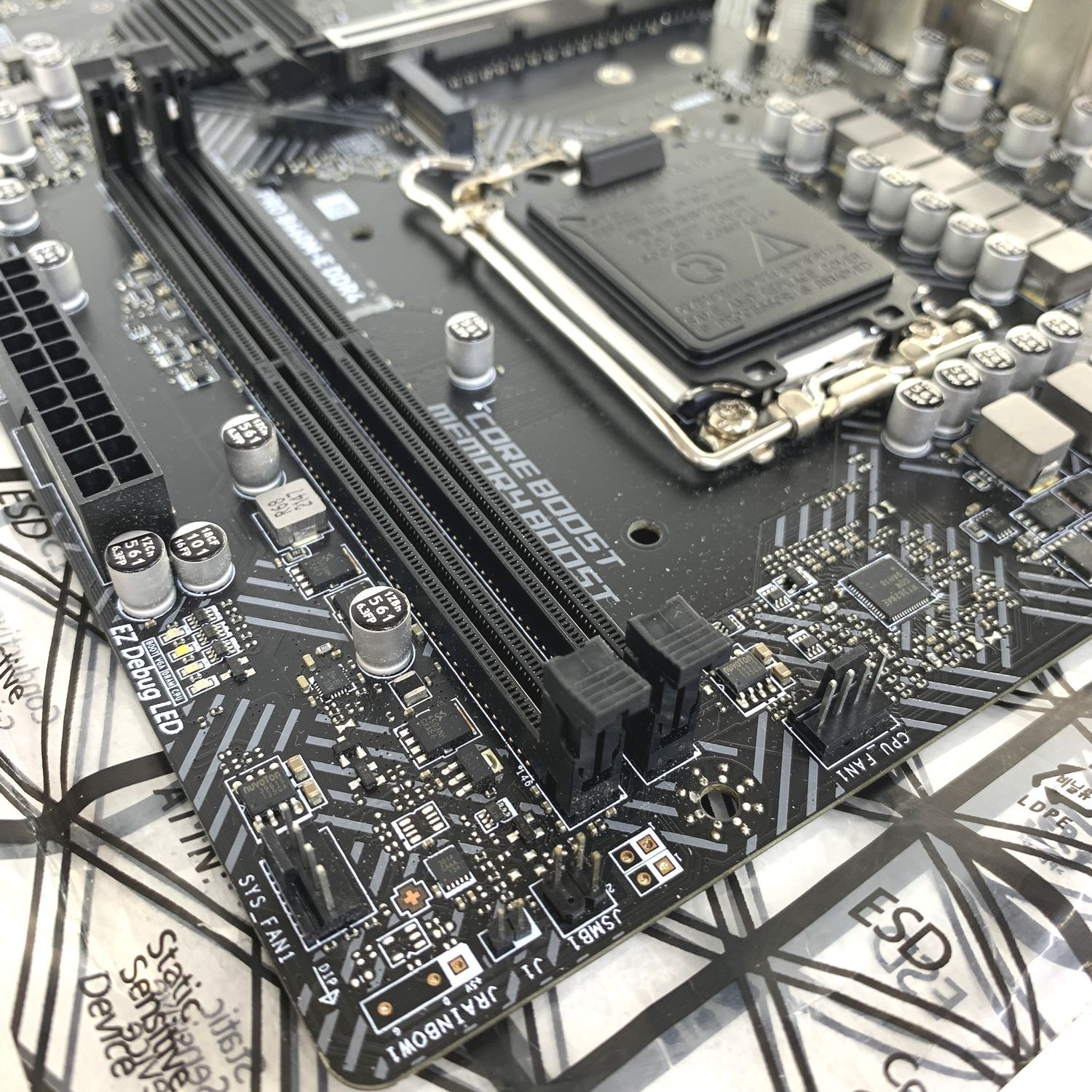 DDR4