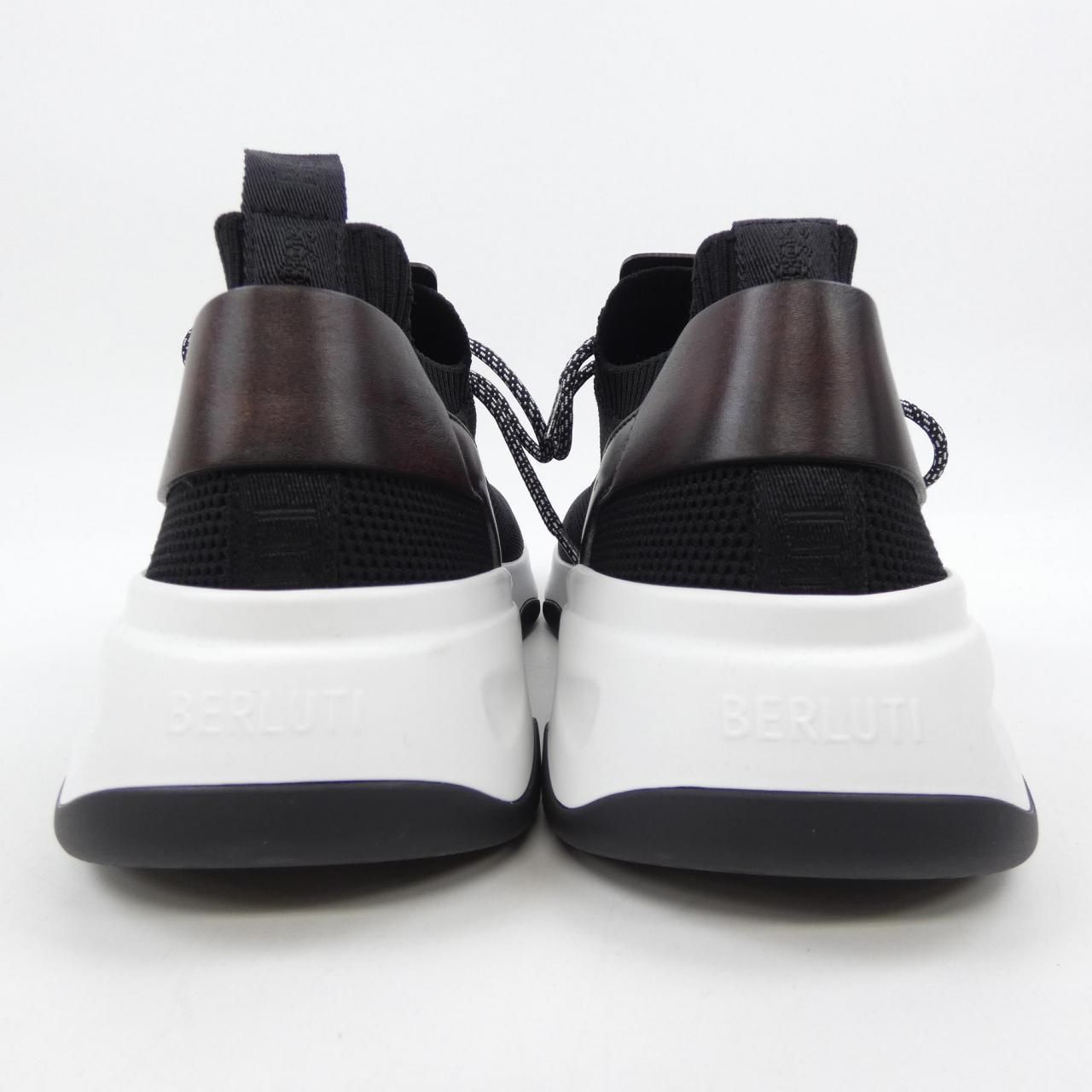 BERLUTI ブラック レザー スニーカー 9 YA0024 オフライン販売 安い