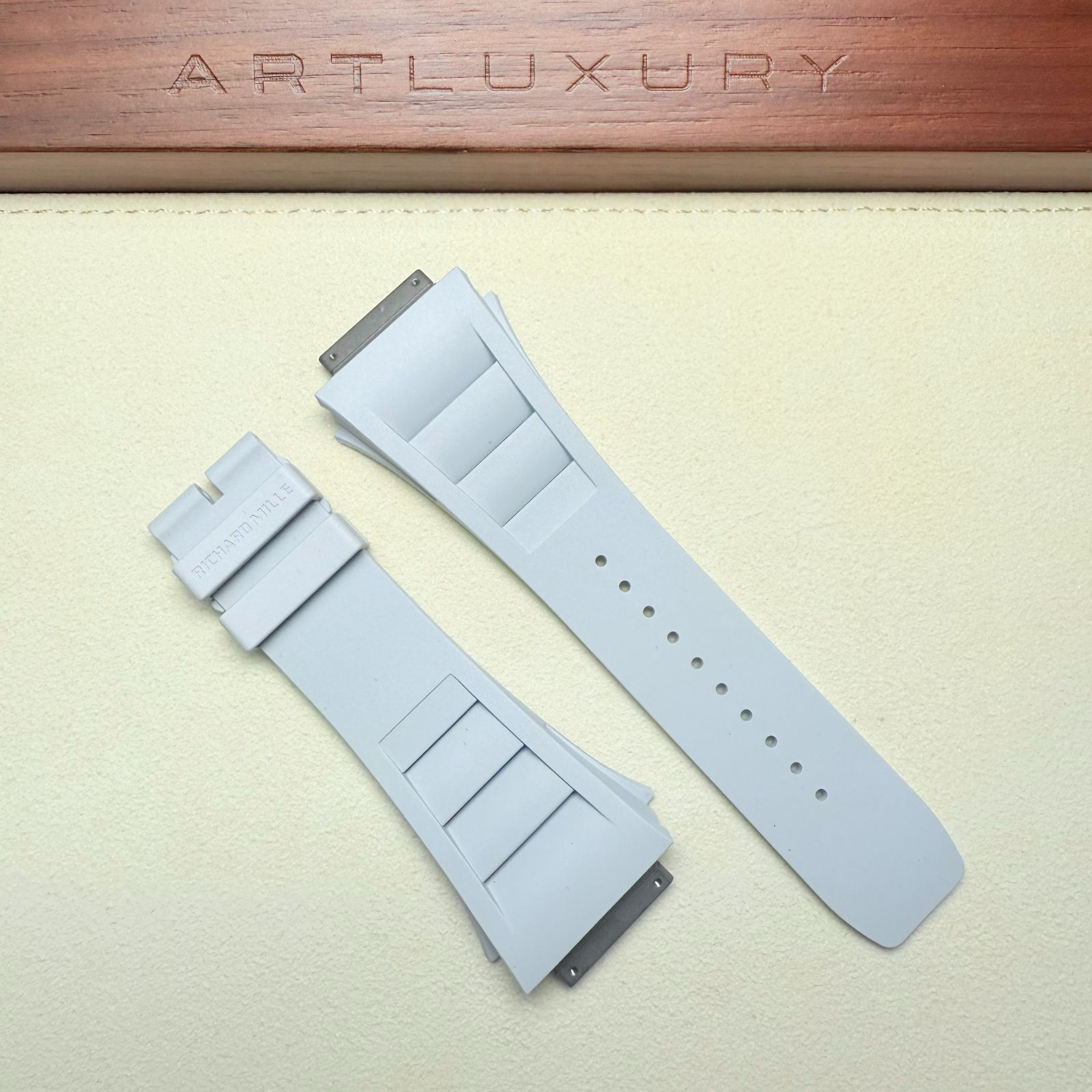 リシャールミル ラバー ストラップ ベルト RM11 RUBBER STRAP LIGHT GREY M SIZE