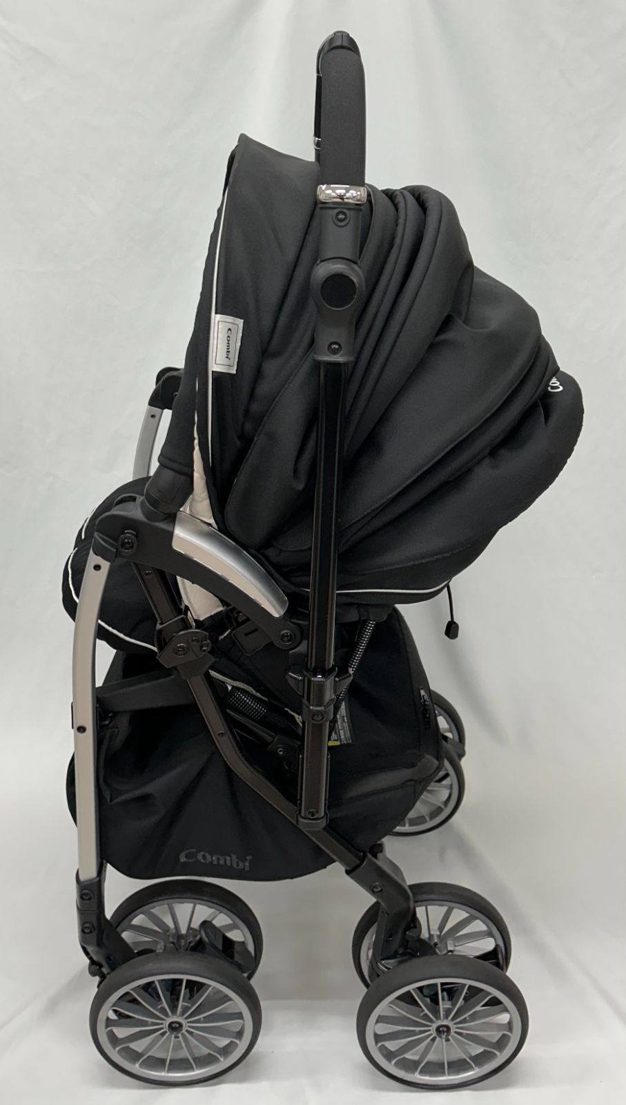 コンビ ホワイトレーベル アンブレッタ 4キャス プレミアム エッグ