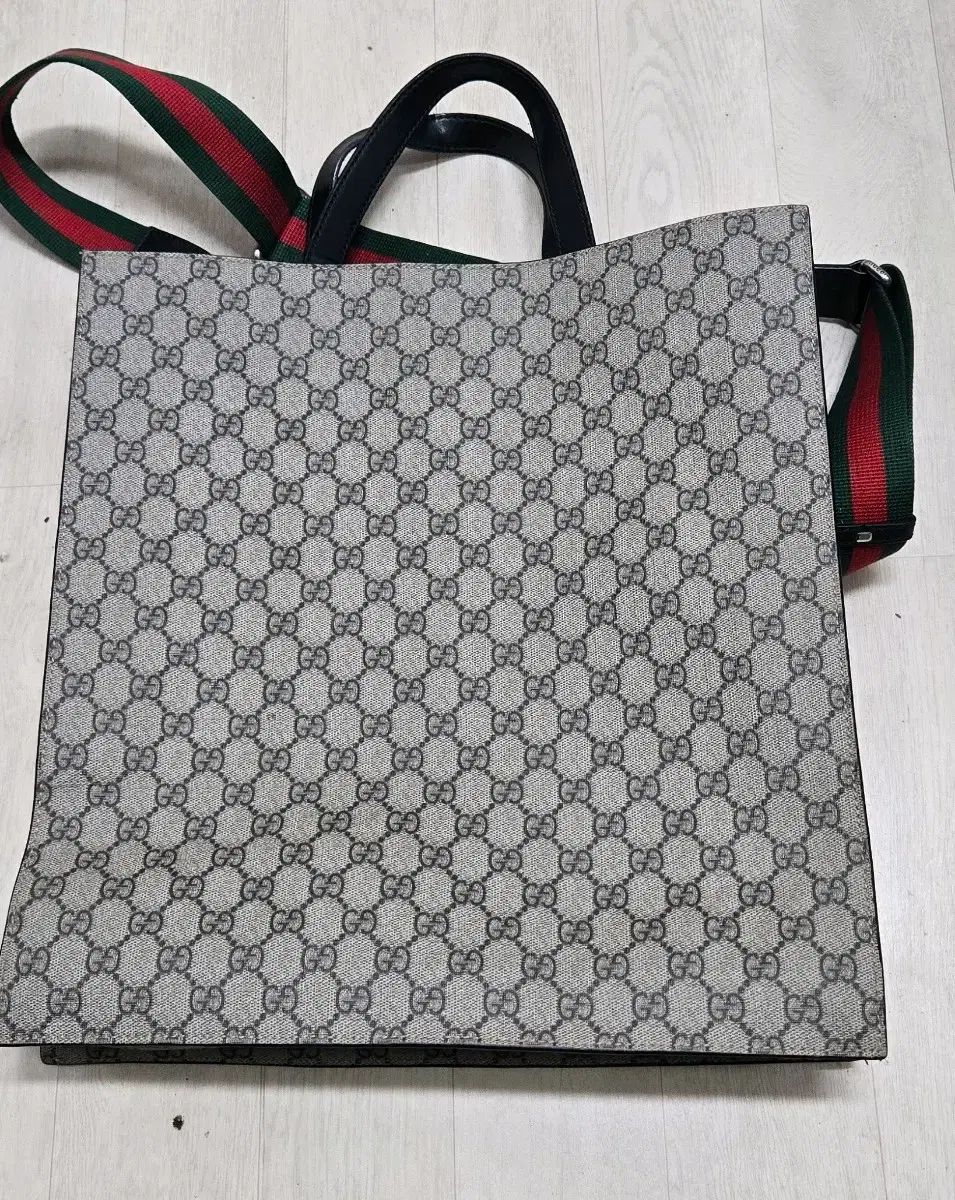 ☀ メンズ GUCCI グッチ GG トートバッグ