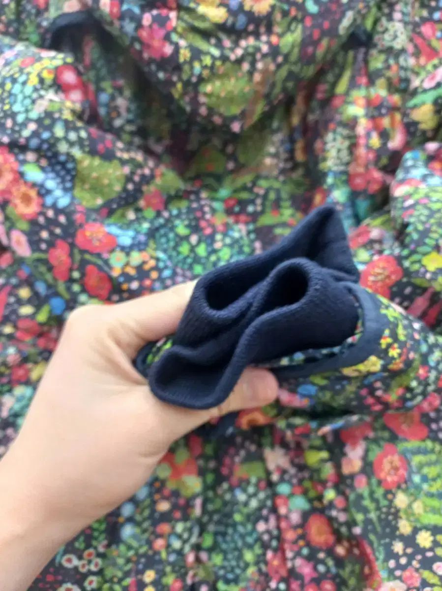  OILILY オイリリー キッズ フラワー パターン パディング 116 サイズ 6 三 その他 ジャケット ブルゾン