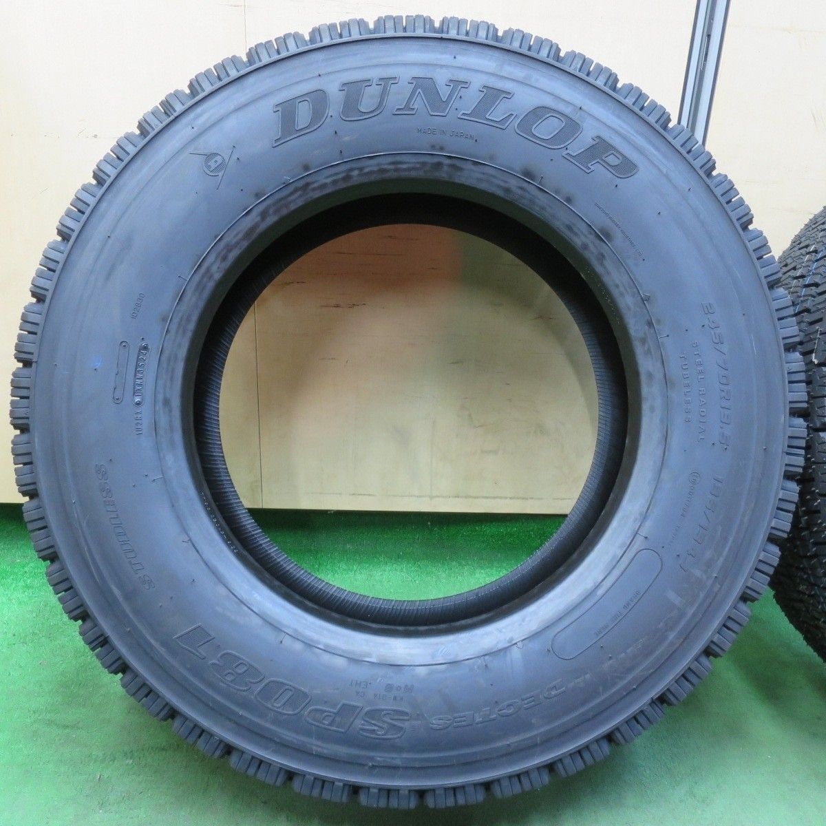 24年 トラック タイヤ 245 70R19.5 136 134J スタッドレス ダンロップ デクテス SP081 DECTES 19.5インチ 5012701イスタ FFCRYSTALESIA_COM